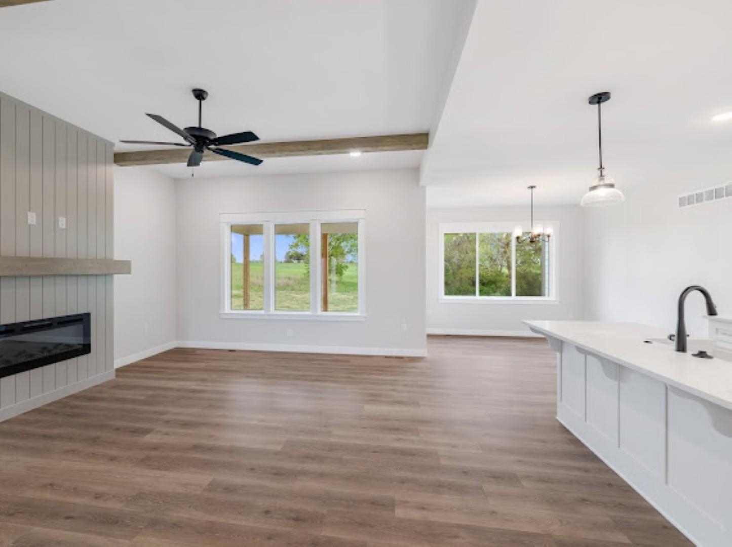 1117 Bentgrass Dr Property Photo 3