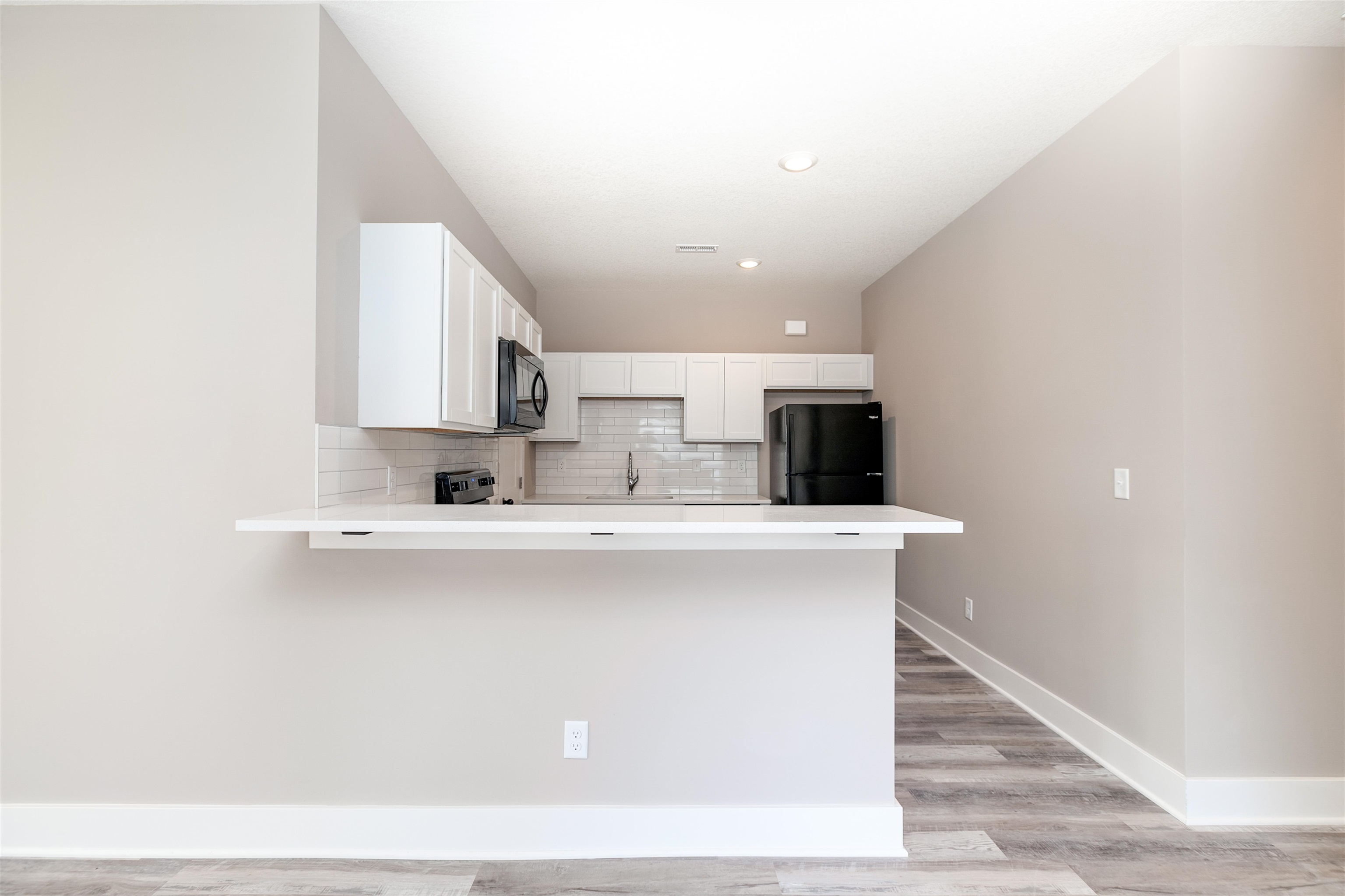 4307-4309 N Sandplum St Property Photo 6