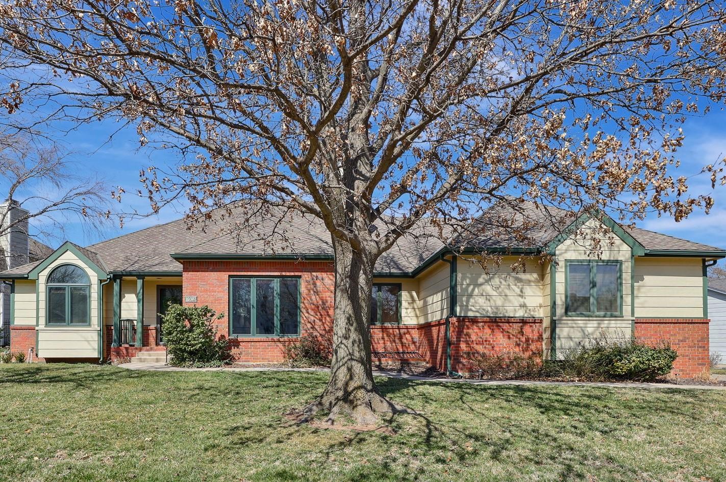 10302 E Mainsgate St Property Photo
