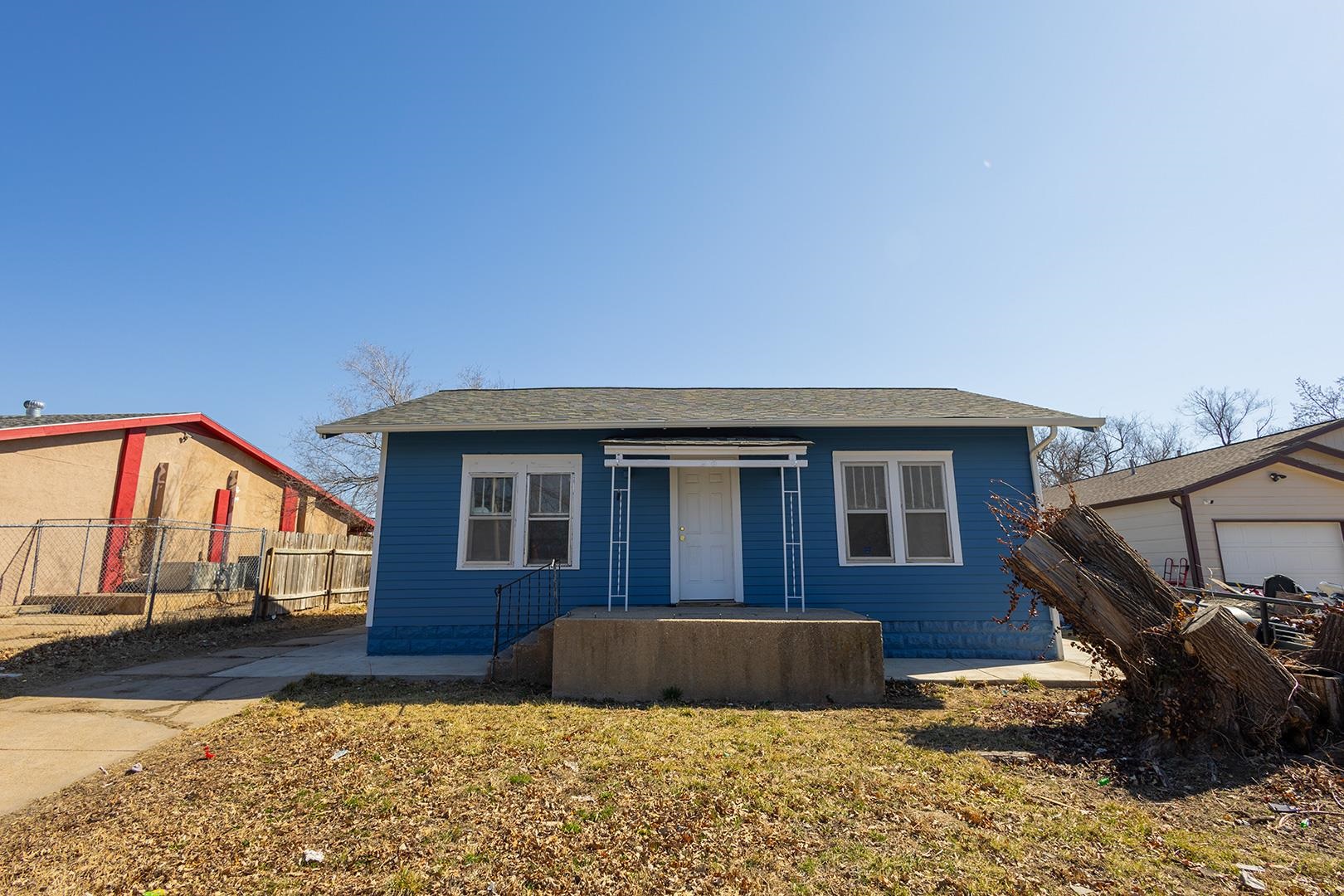1250 N Lorraine Property Photo