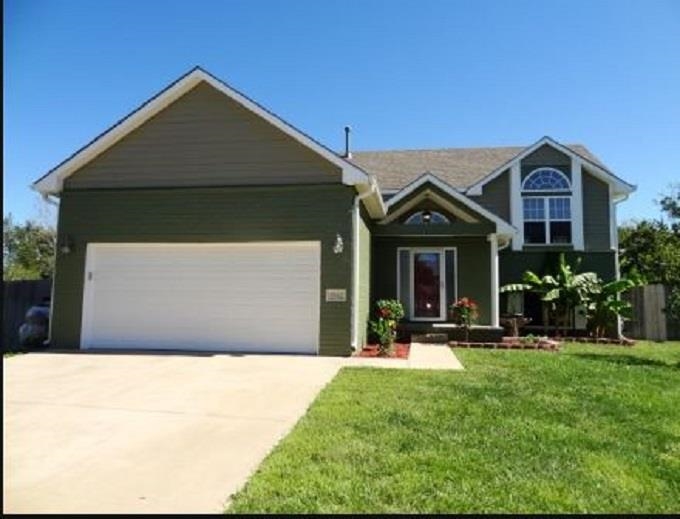 1942 S Brandon Cir Property Photo