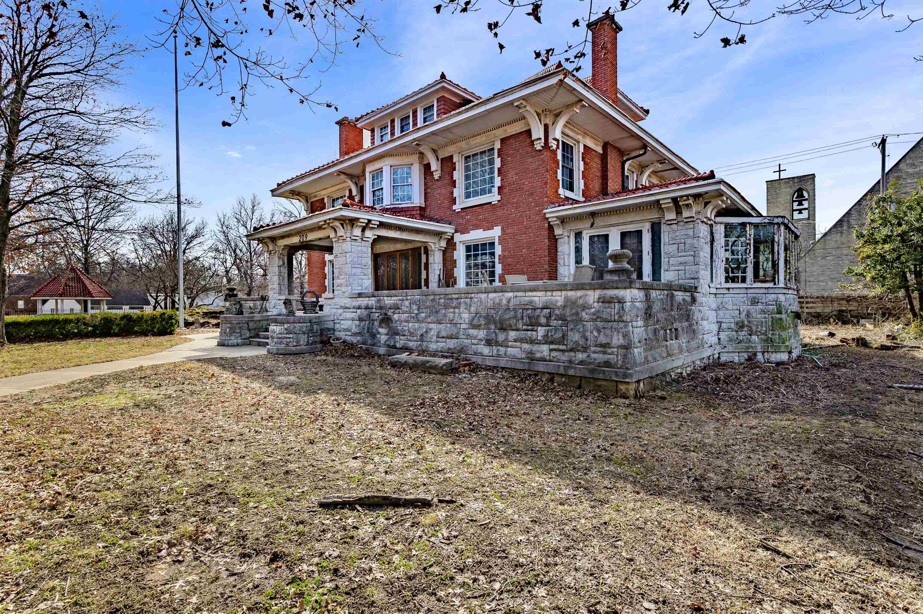 Neodesha Real Estate Listings Main Image