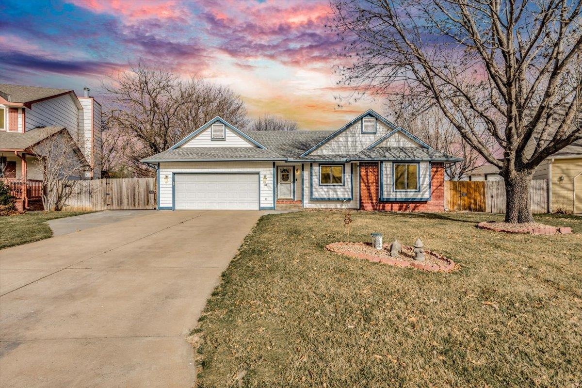 118 E Oak Meadows Property Photo