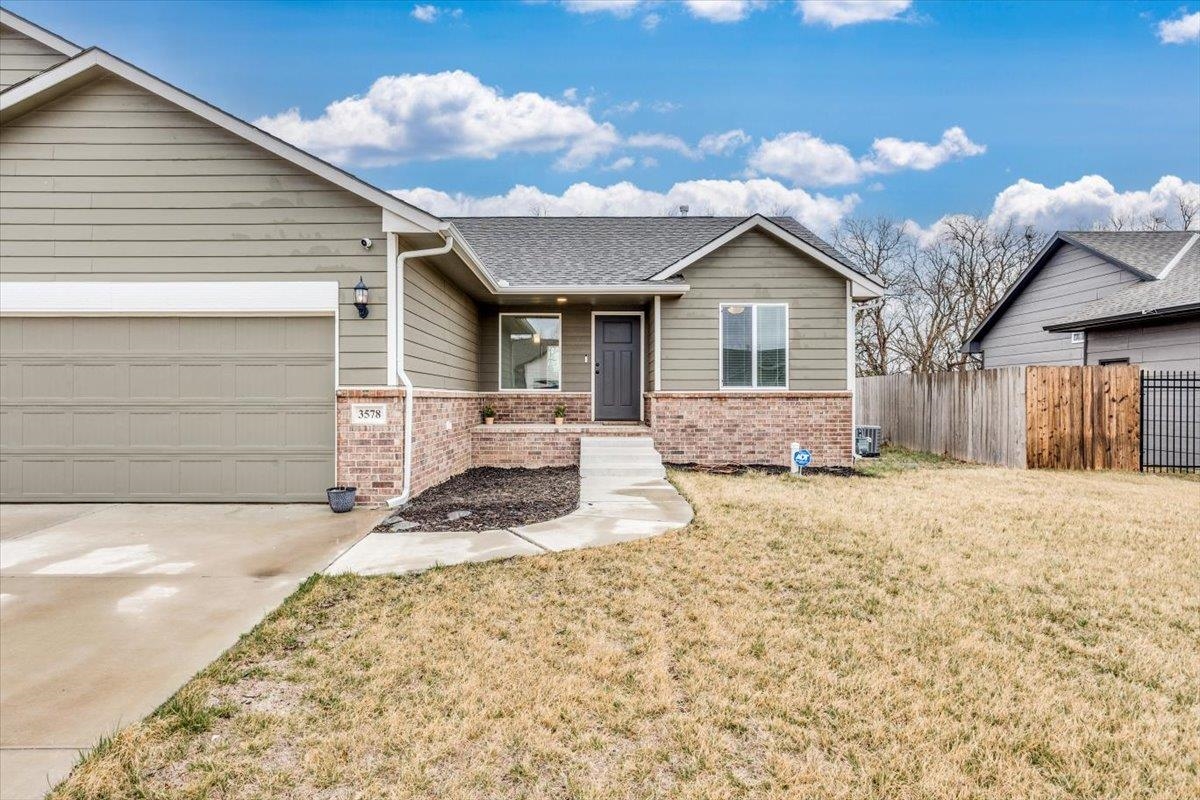 3578 Laughlin St Property Photo
