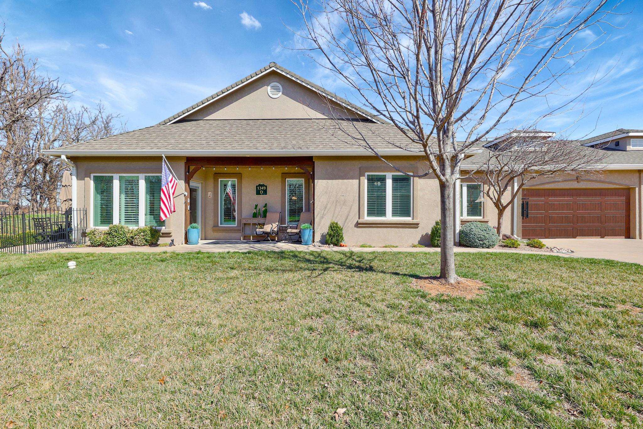 1349 N Hamilton Dr, Unit D Property Photo