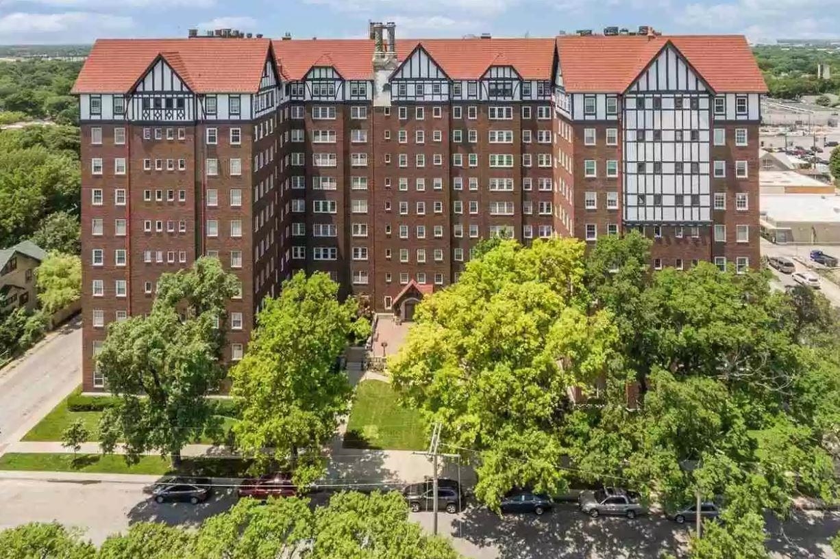 College Hill Real Estate Listings Main Image