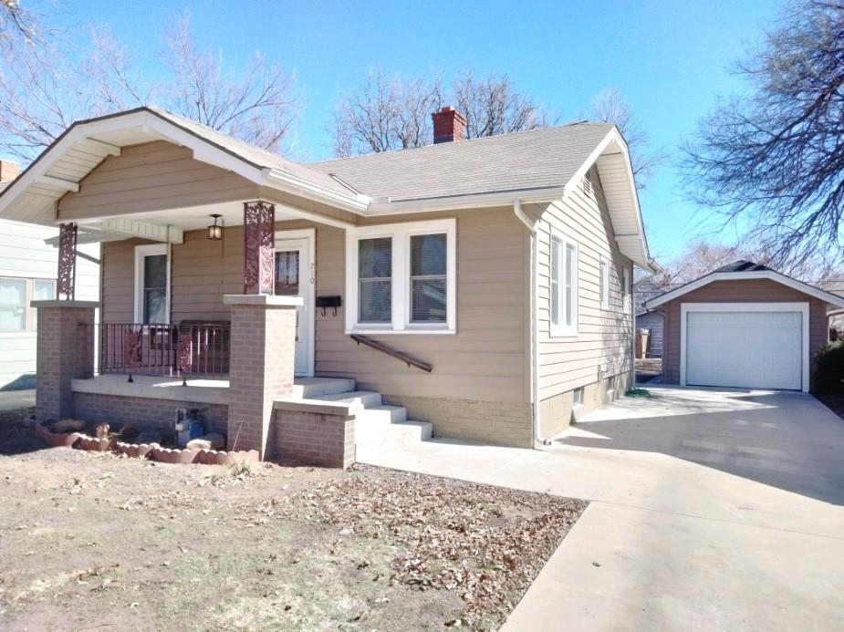 710 S Spruce Property Photo