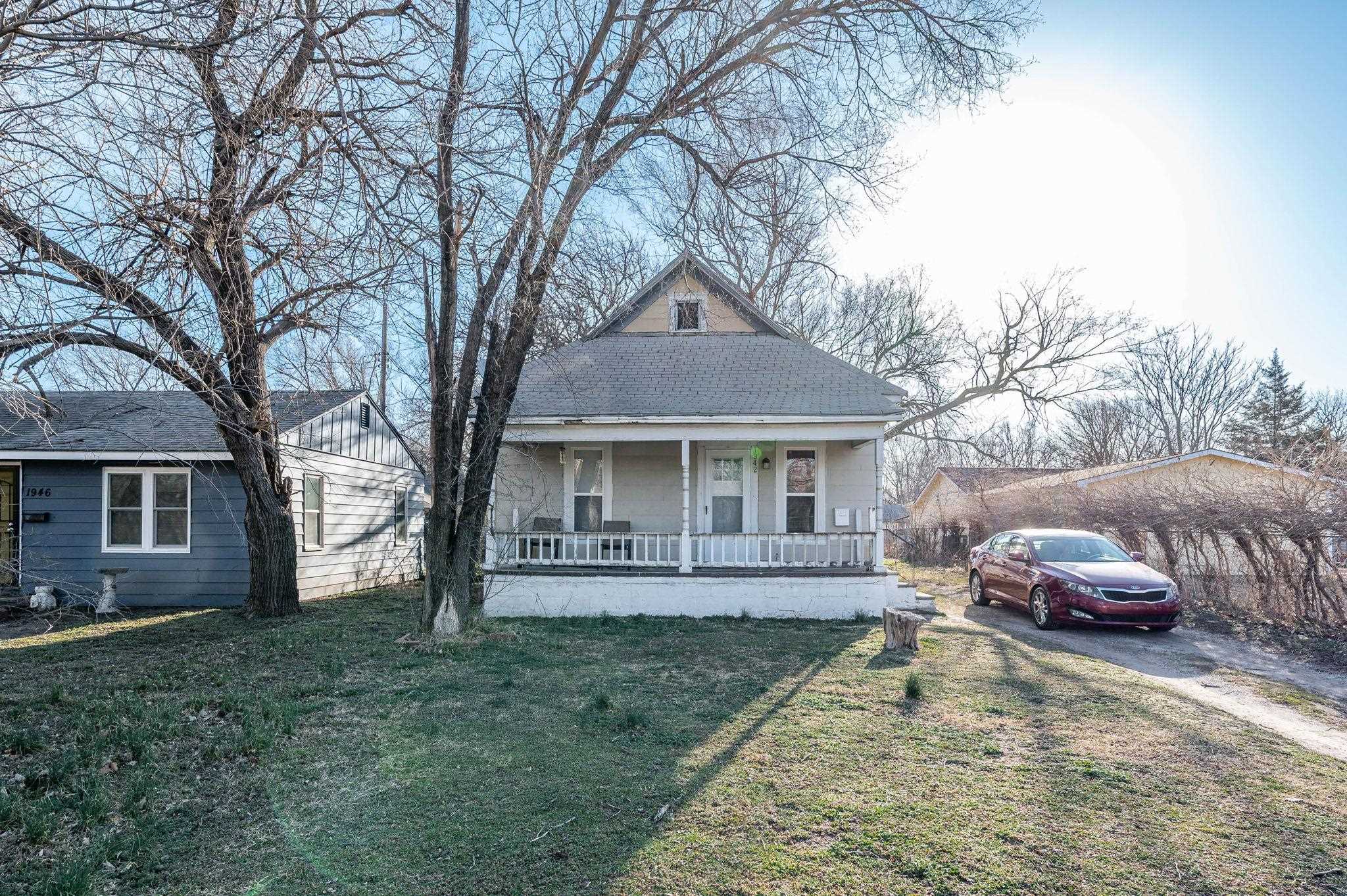 1942 N Hydraulic Ave Property Photo
