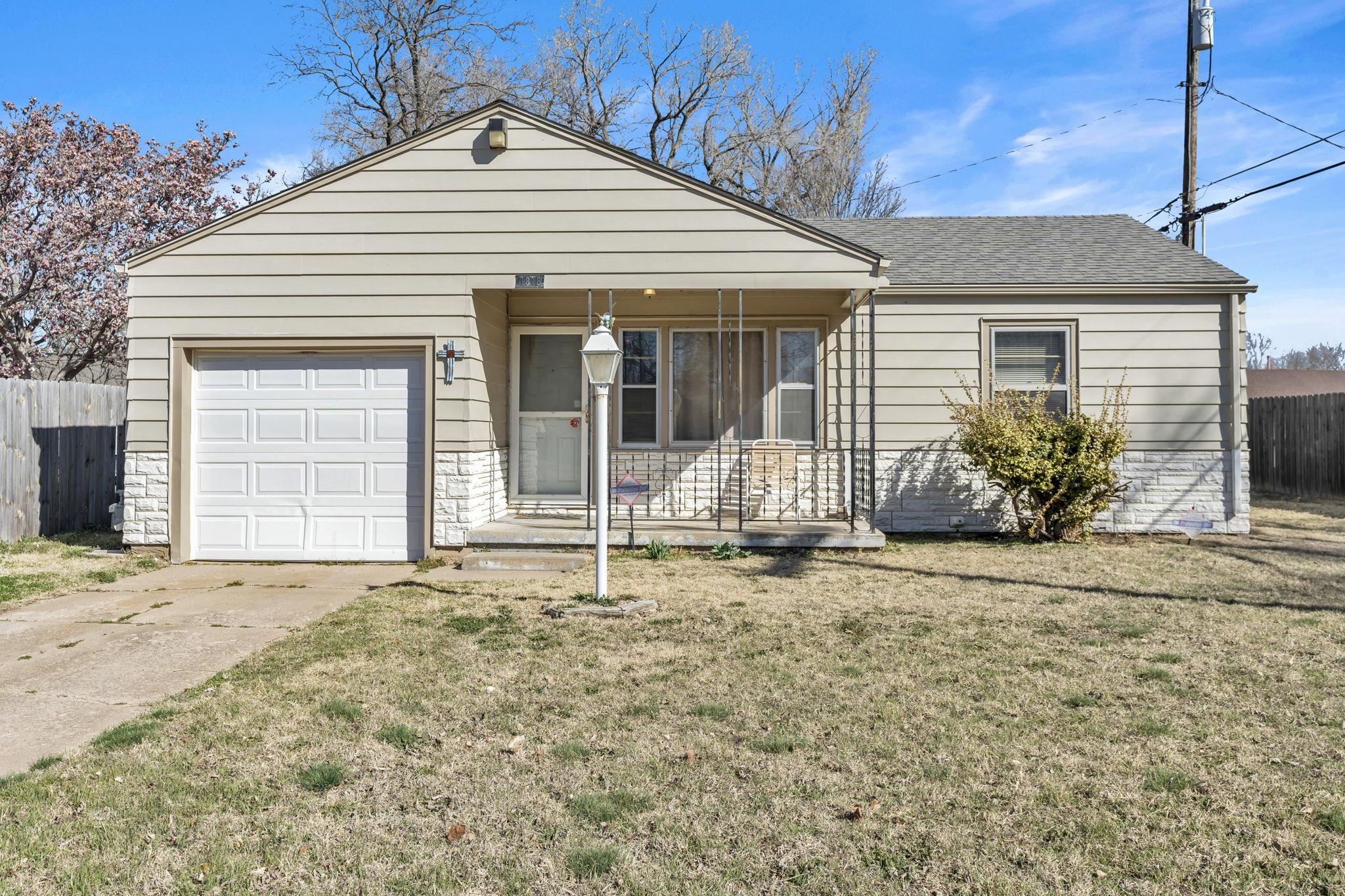 1818 Walker Property Photo