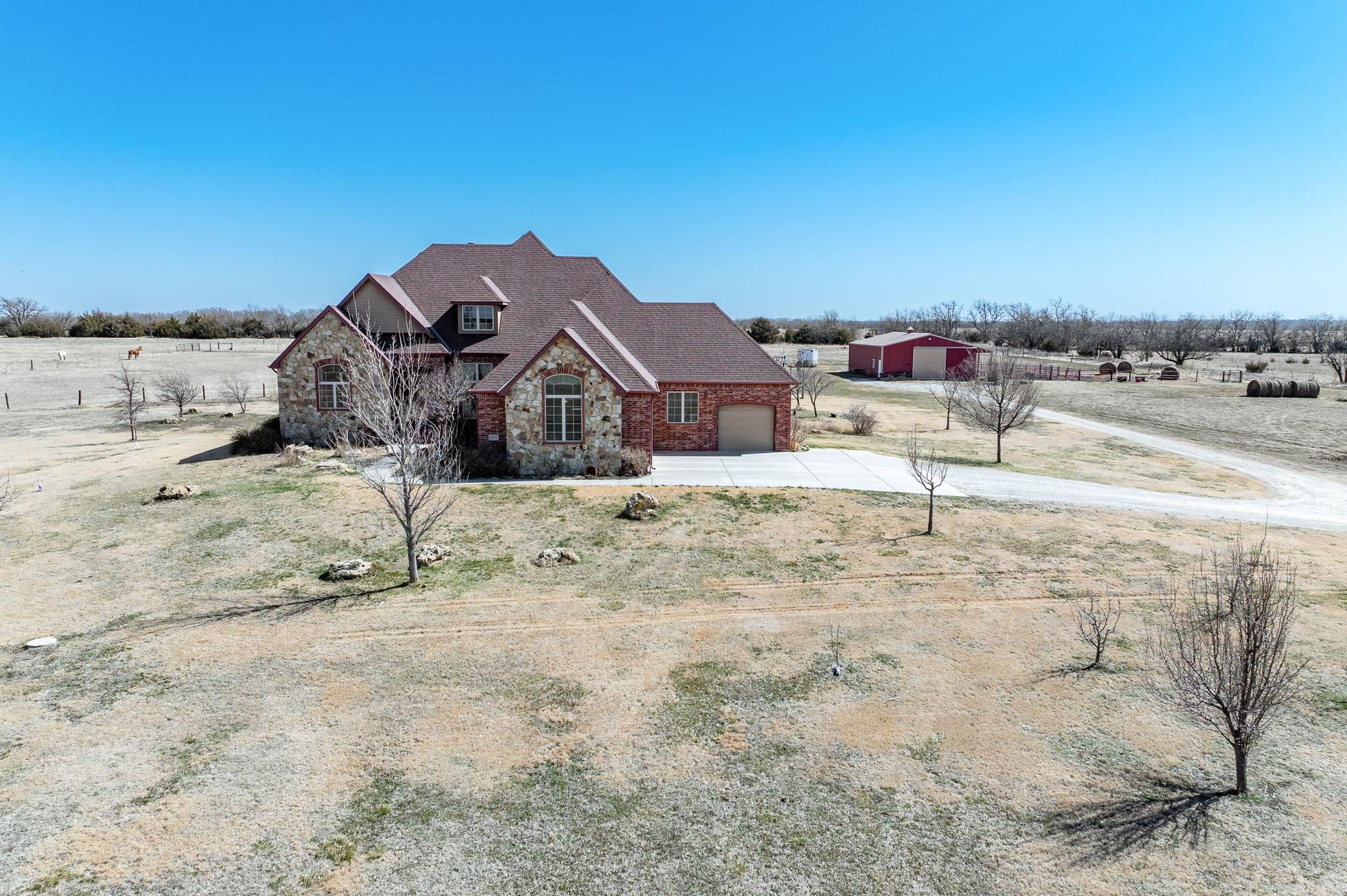 8210 Sw Meadowlark Rd Property Photo