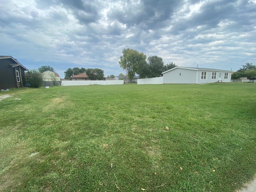 0 Saturn Avenue Property Photo