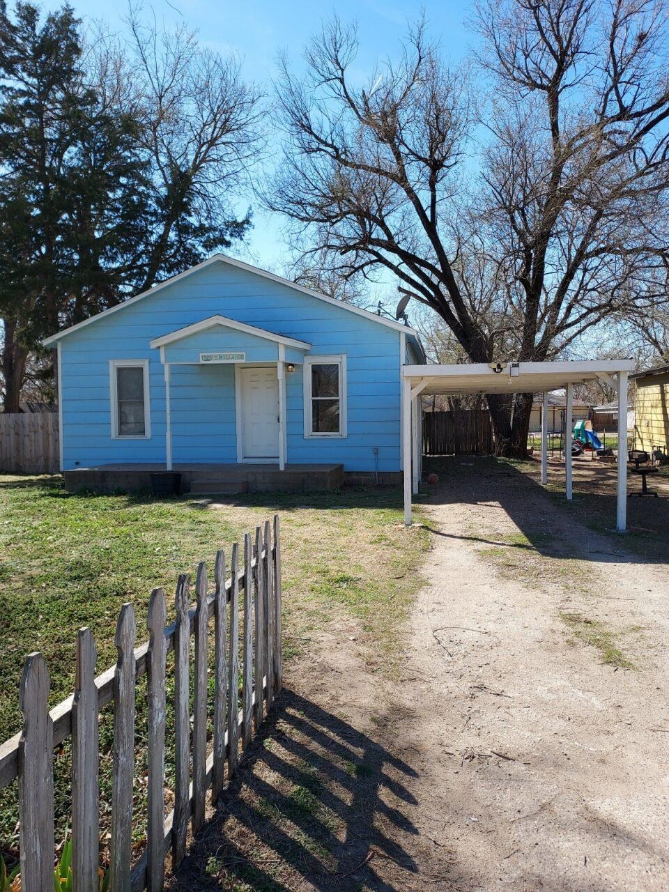 1327 S Millwood Property Photo