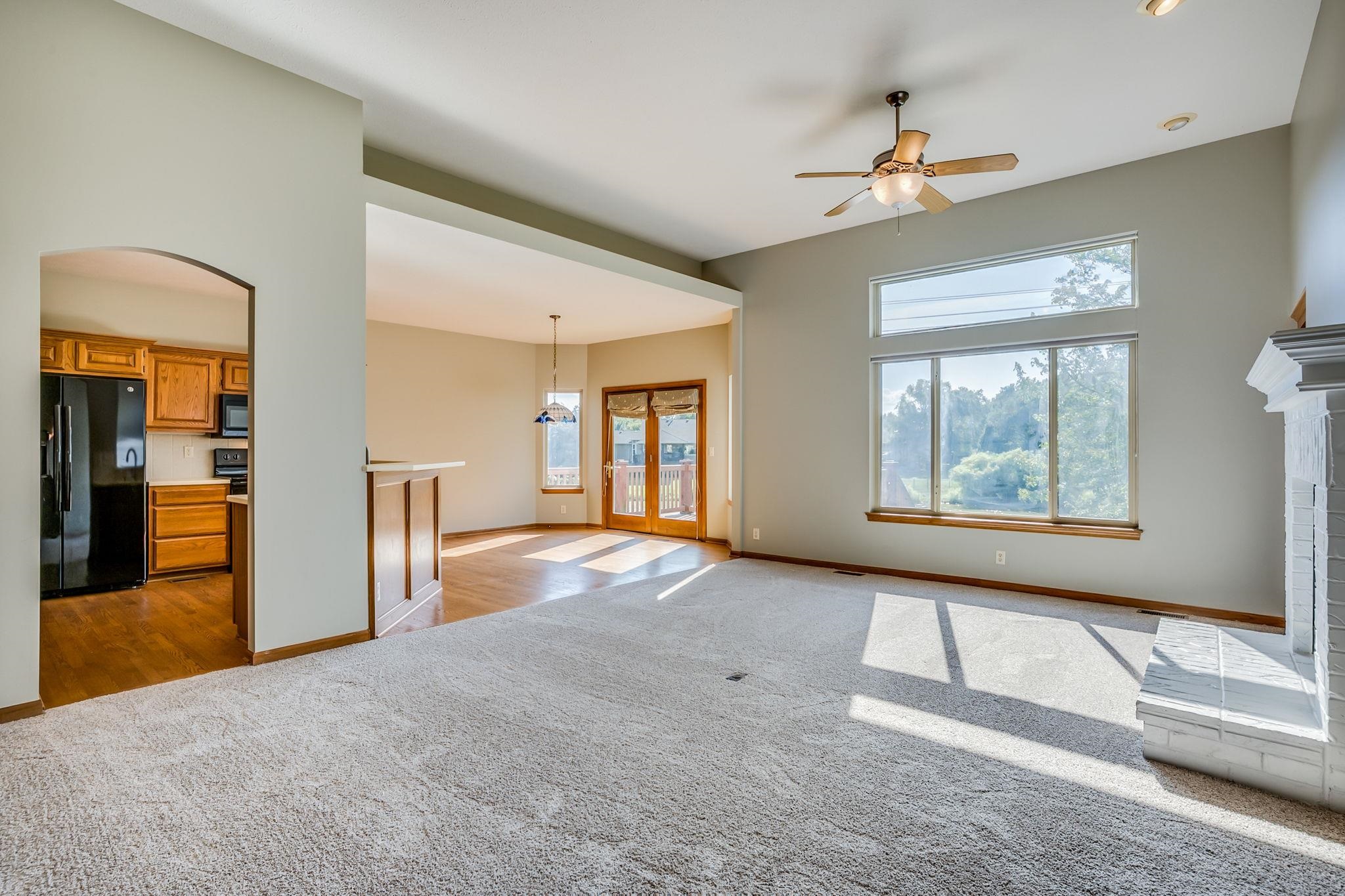3163 N Lake Ridge Ct Property Photo 8
