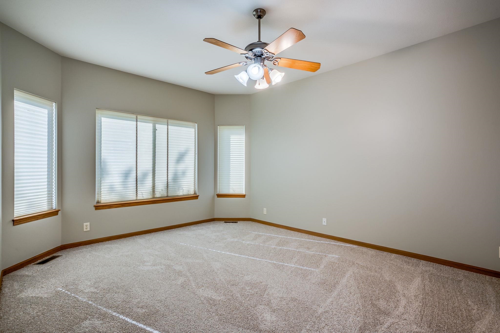 3163 N Lake Ridge Ct Property Photo 17