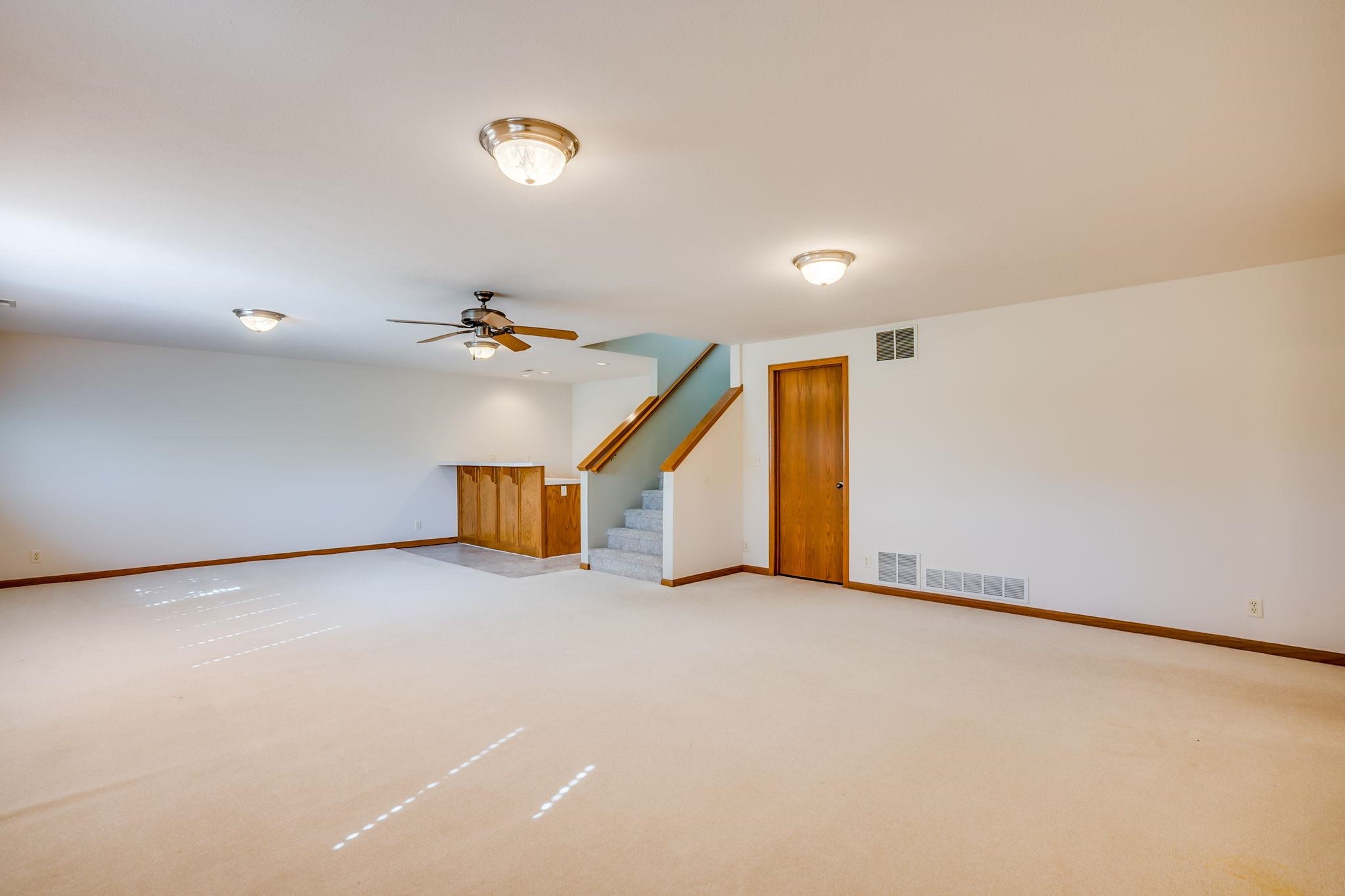 3163 N Lake Ridge Ct Property Photo 25