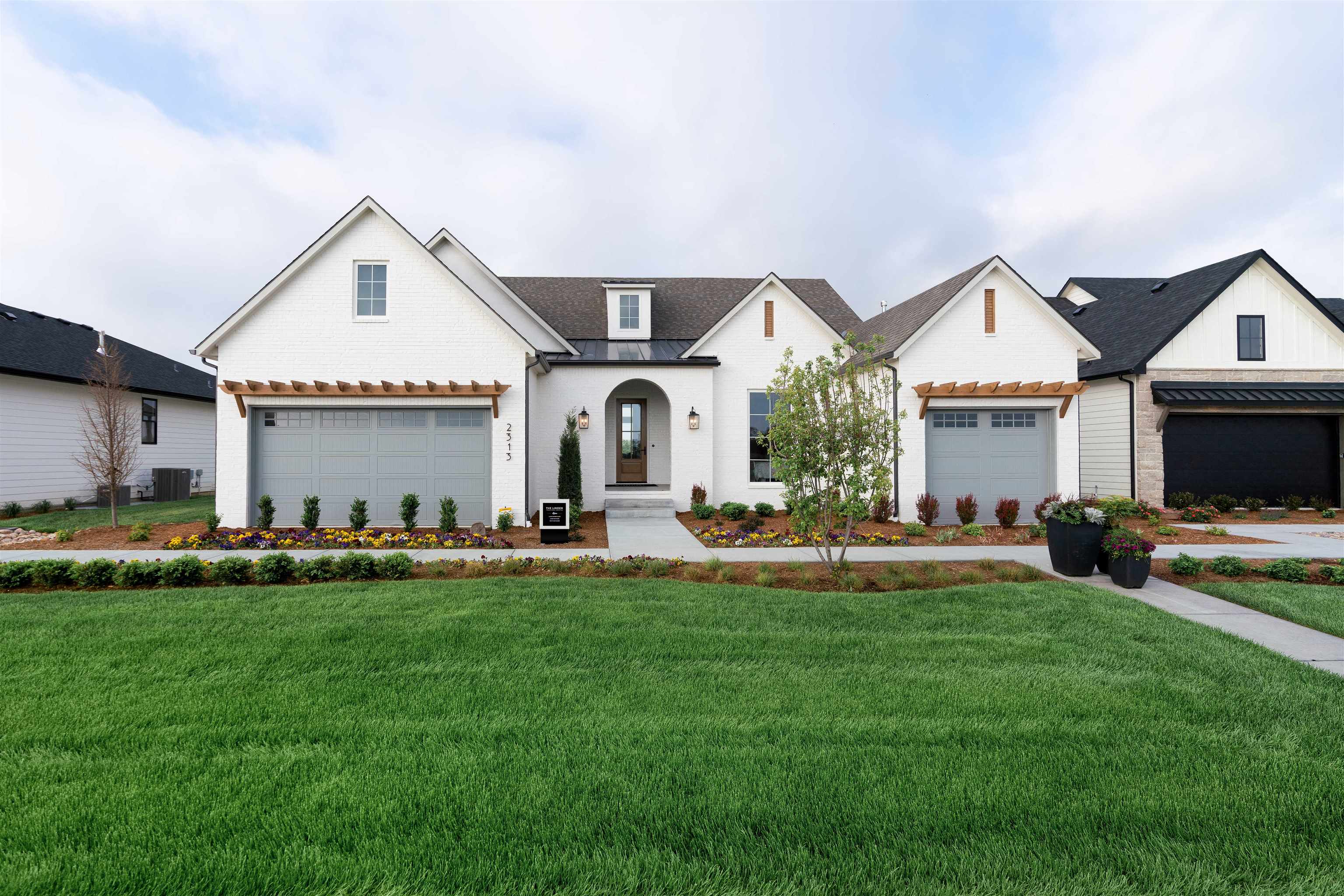 Real Estate Main Image