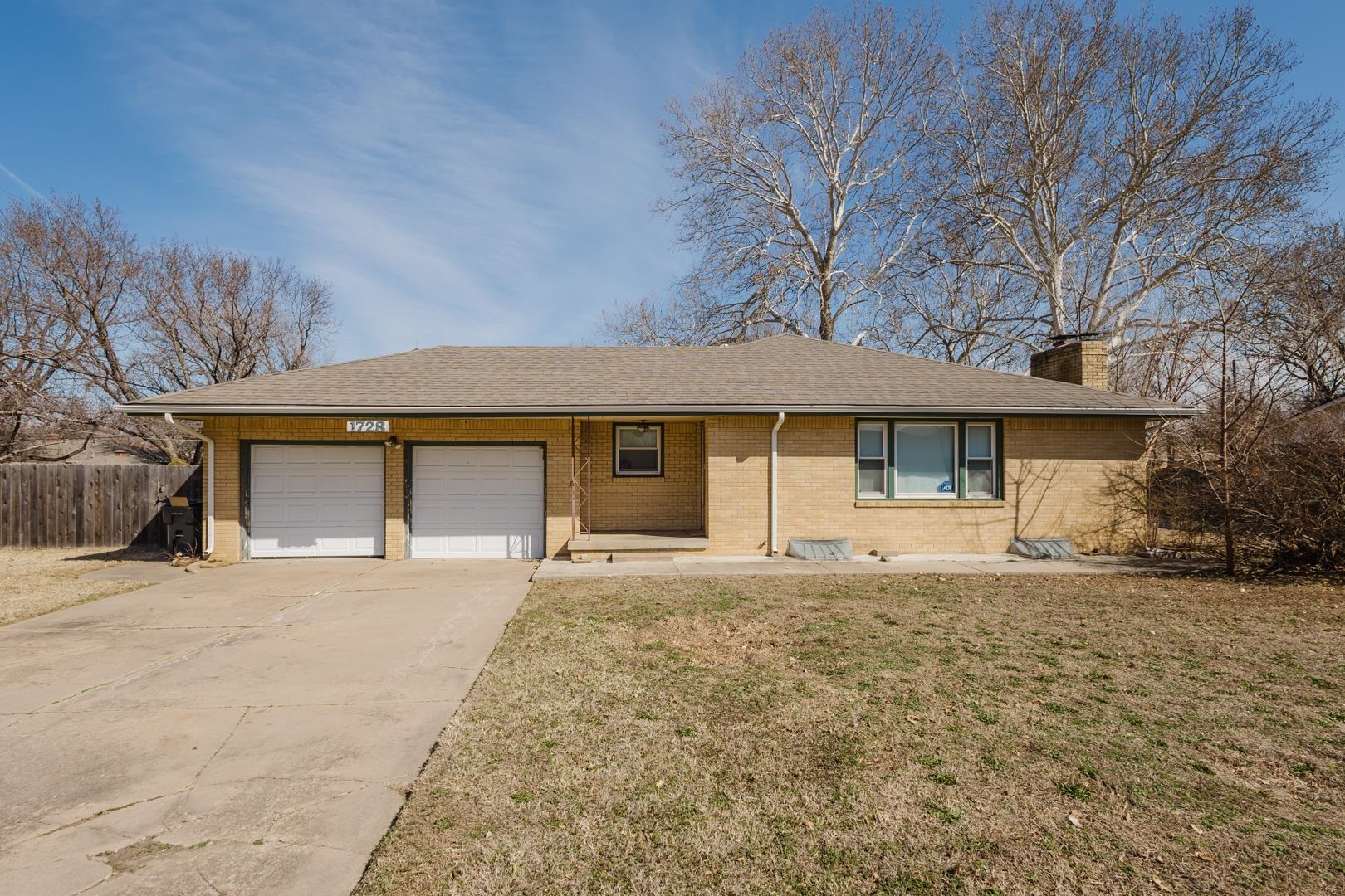 Hadley Real Estate Listings Main Image