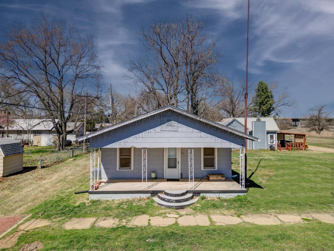 Real Estate Main Image