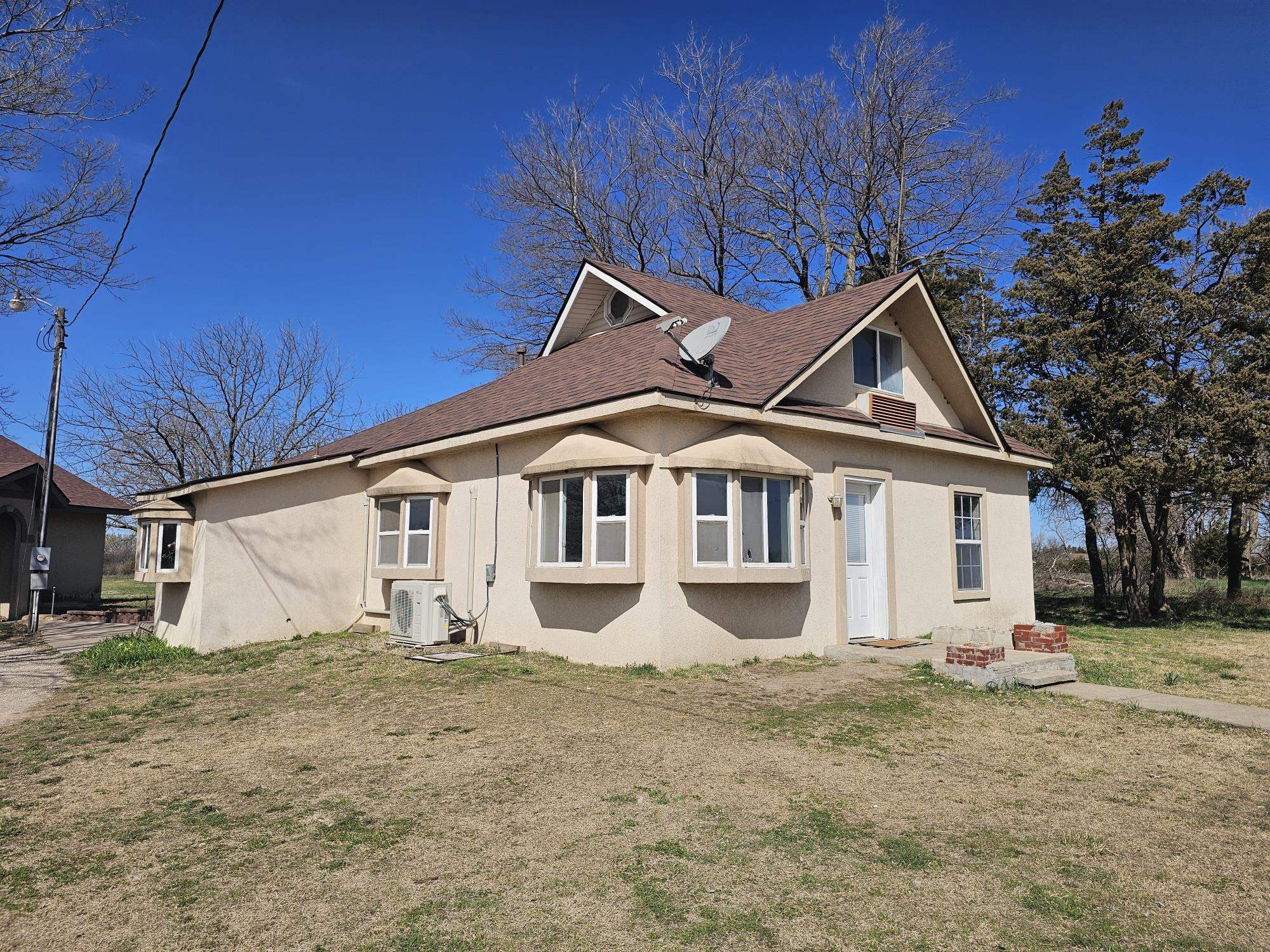 Flinthills Real Estate Listings Main Image