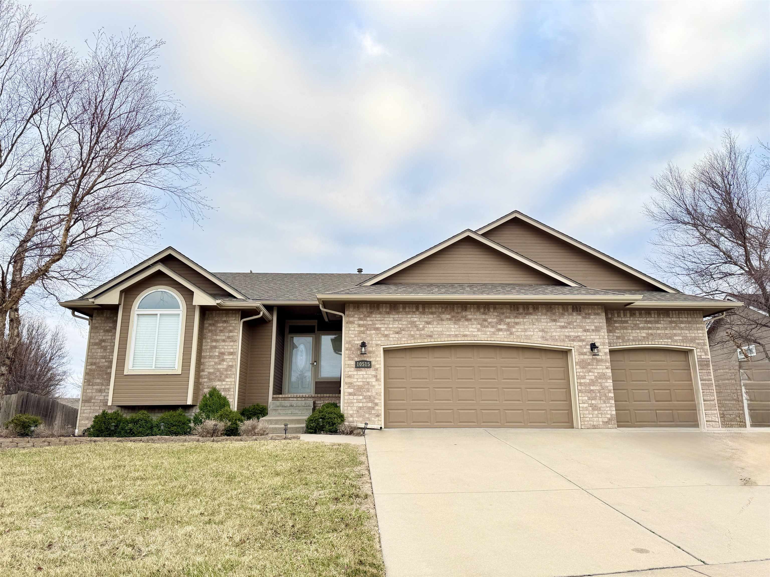 10515 E Mainsgate St Property Photo