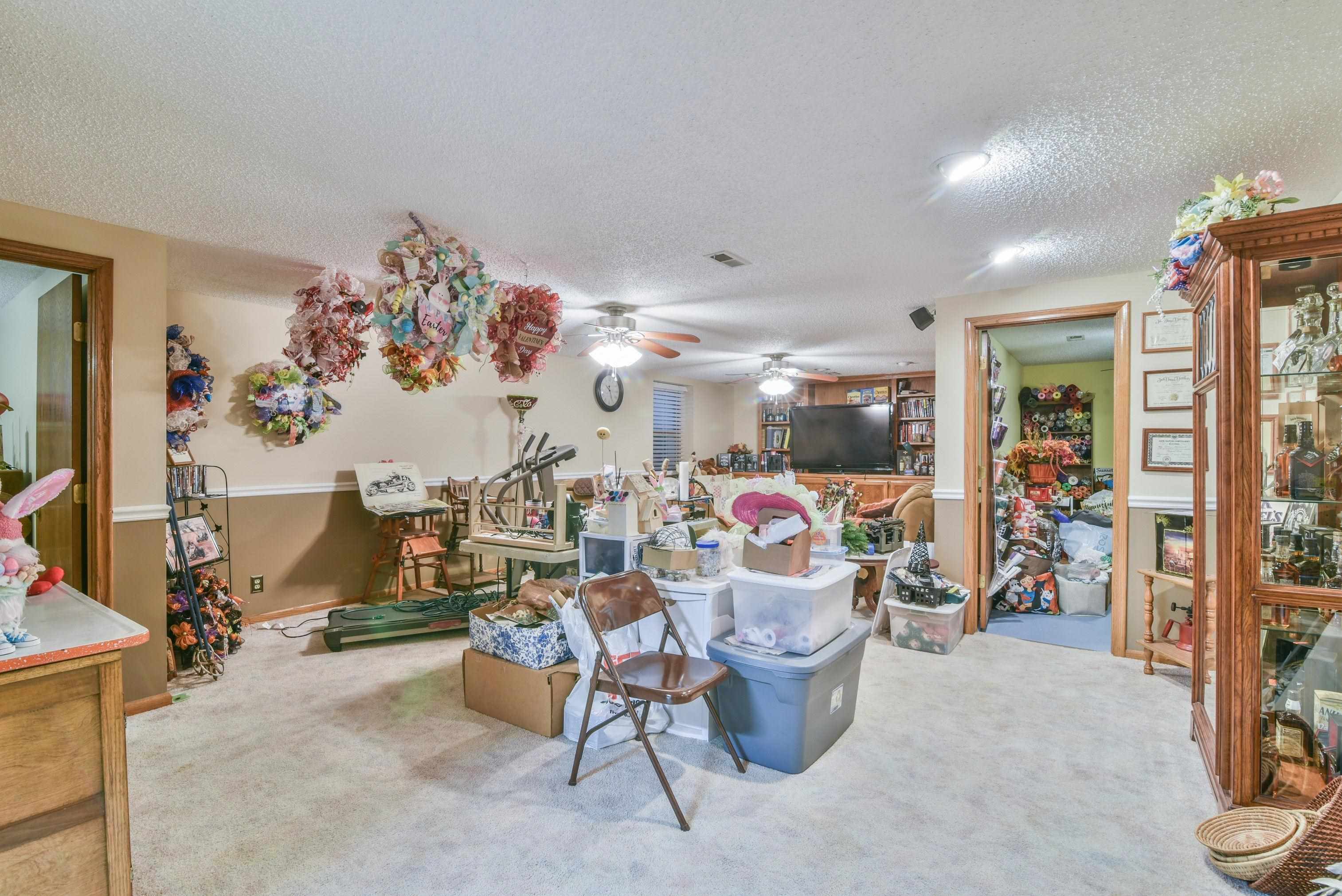 1625 N Skyview Property Photo 17