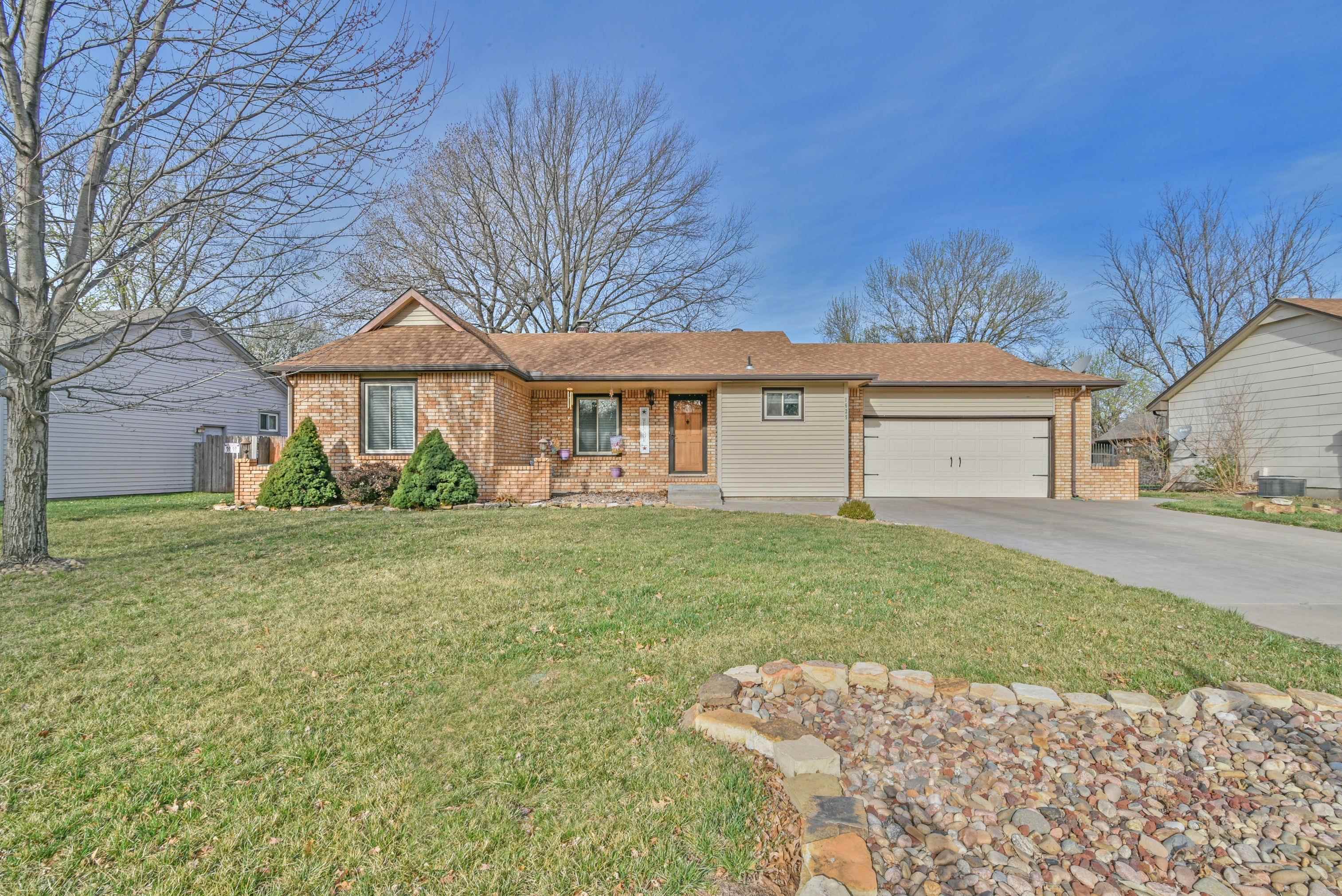 1625 N Skyview Property Photo 28