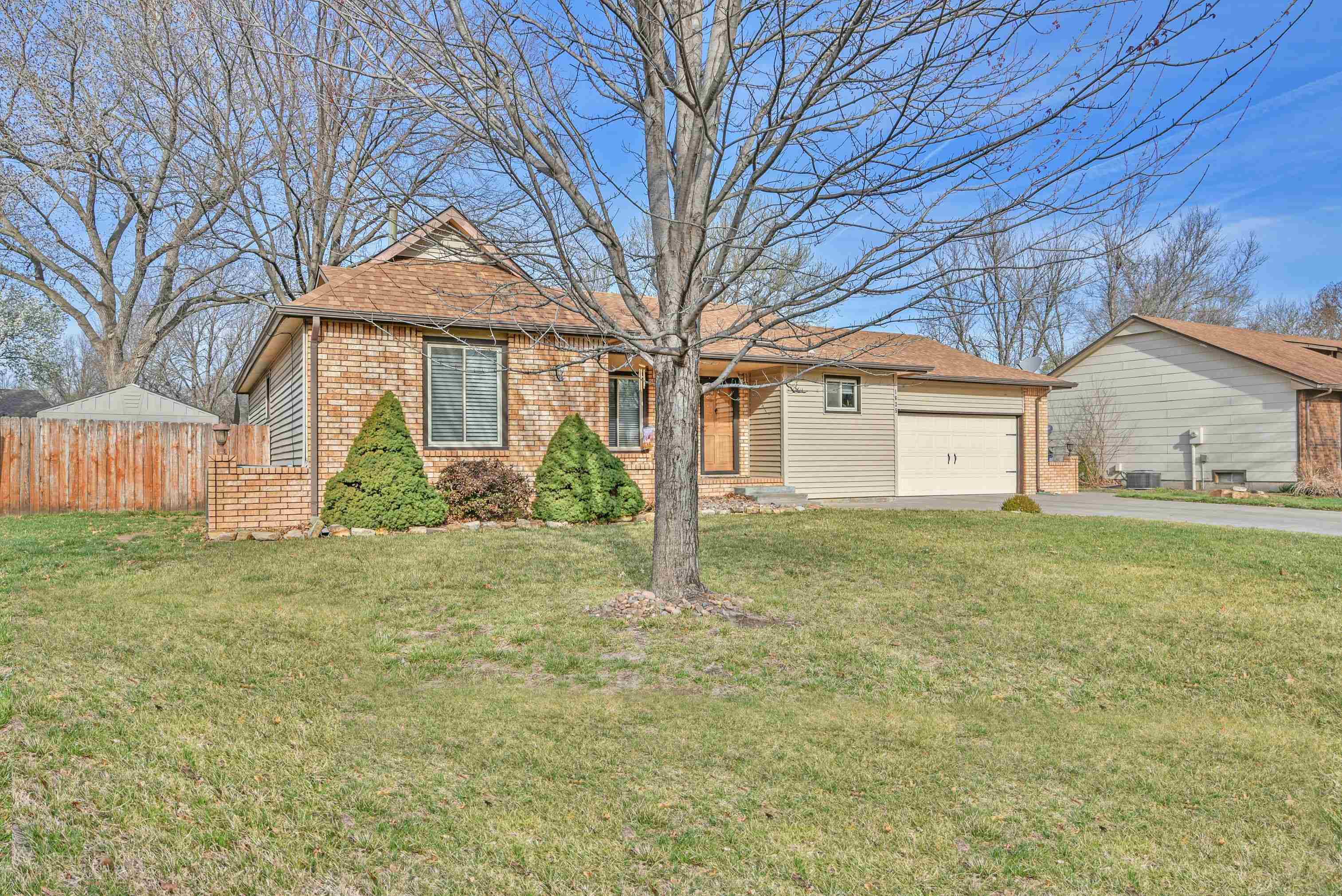 1625 N Skyview Property Photo 32