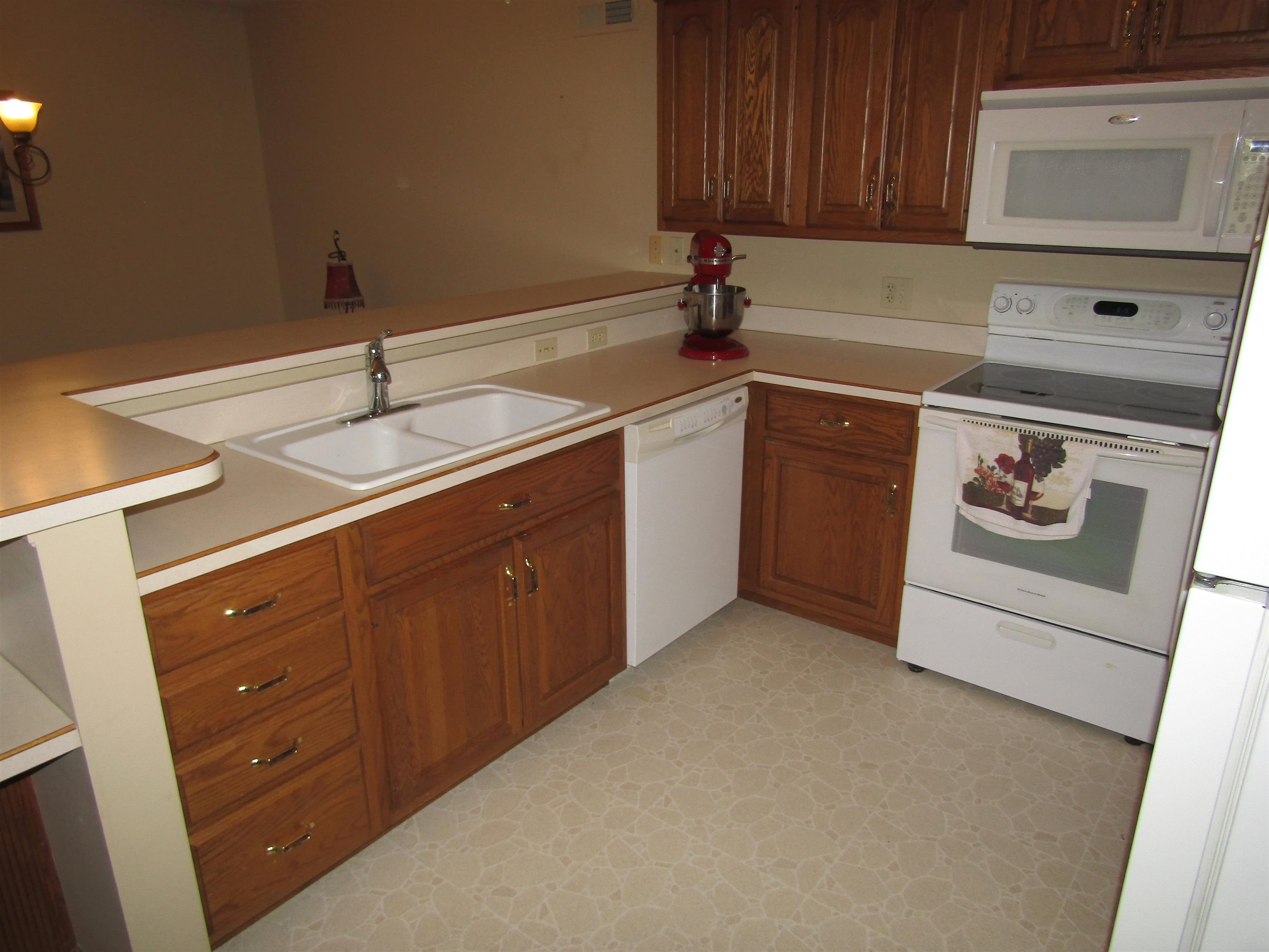 634 Fairdale Rd Property Photo 12