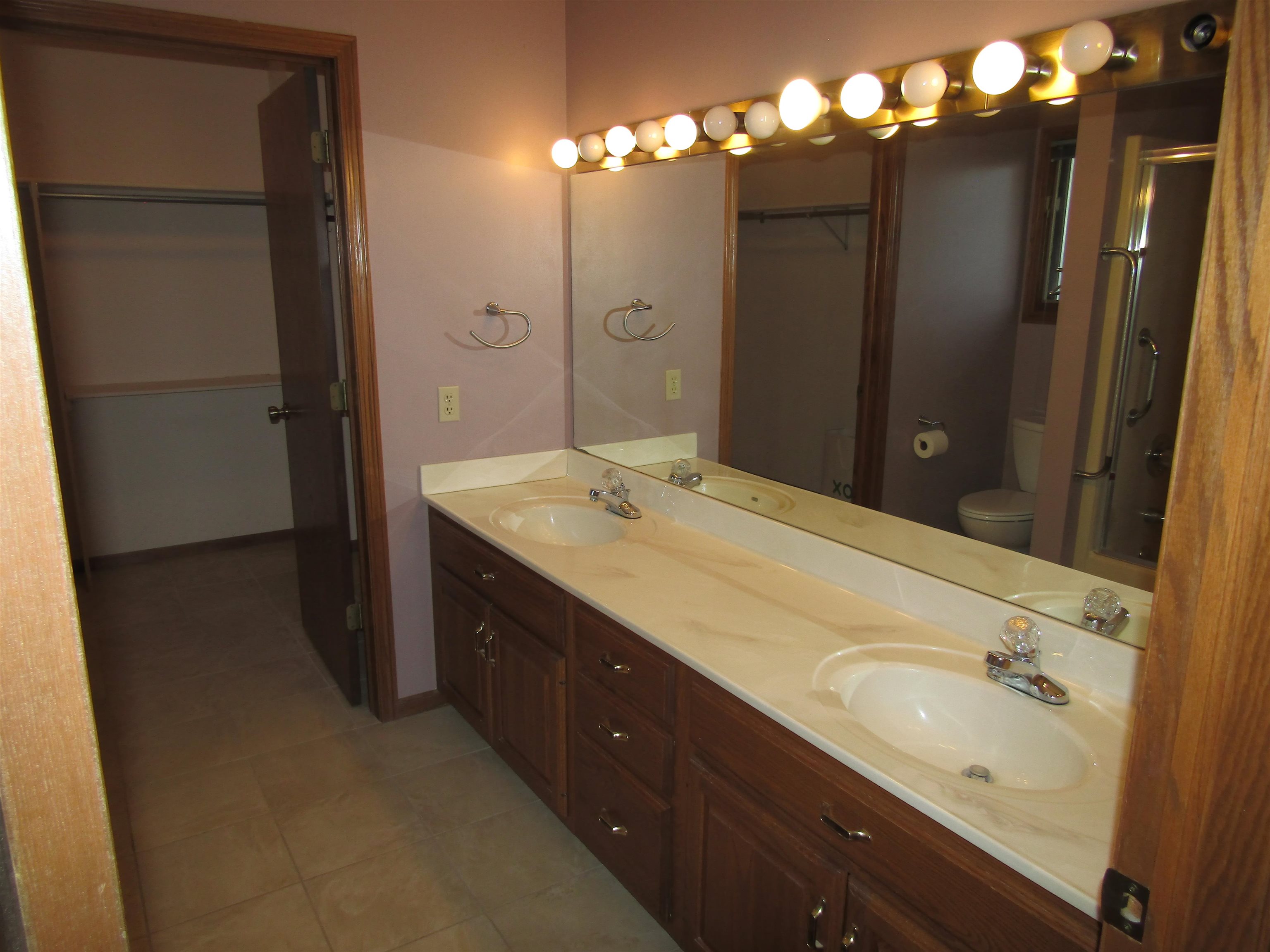 634 Fairdale Rd Property Photo 19