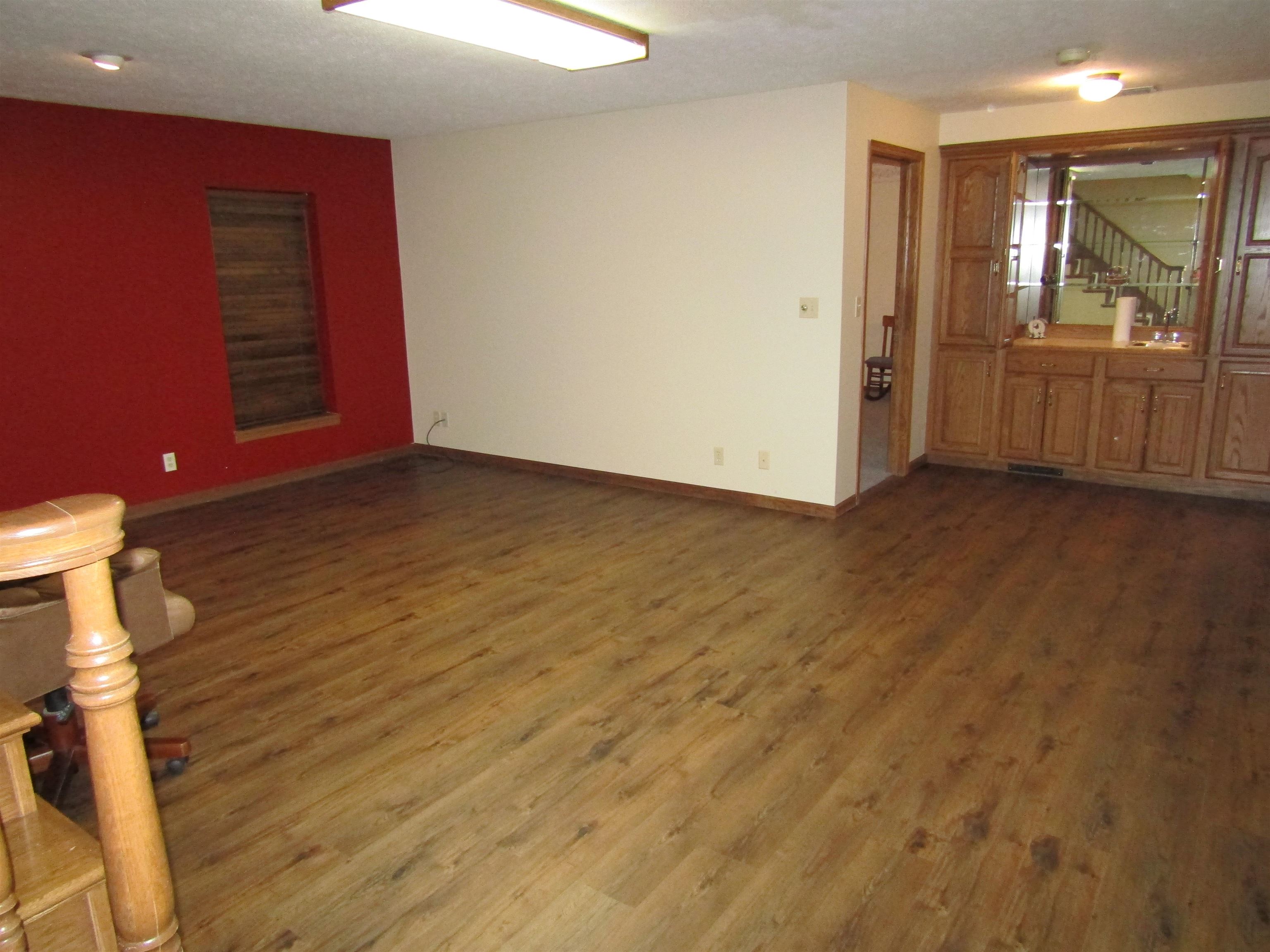 634 Fairdale Rd Property Photo 24