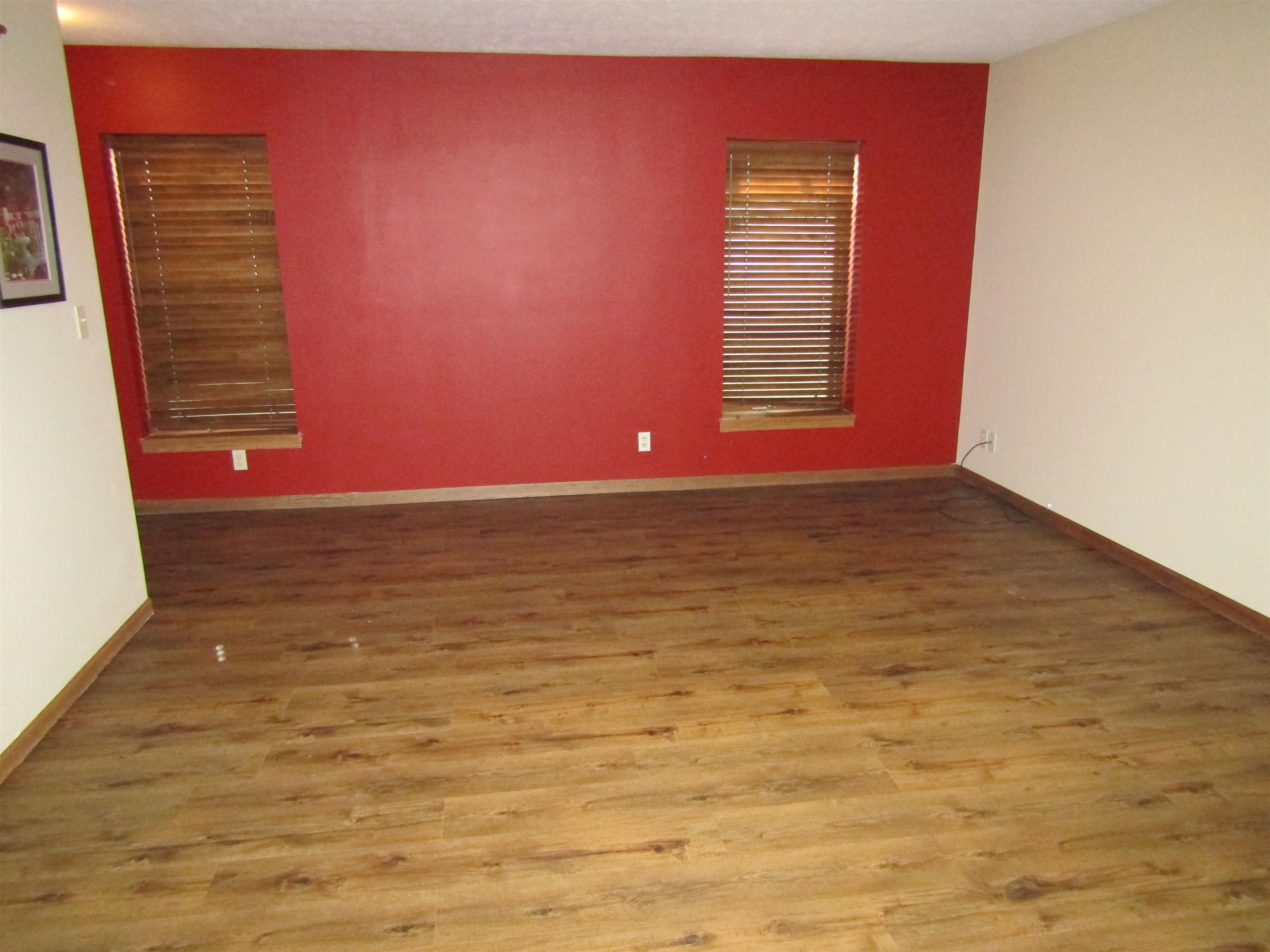 634 Fairdale Rd Property Photo 25