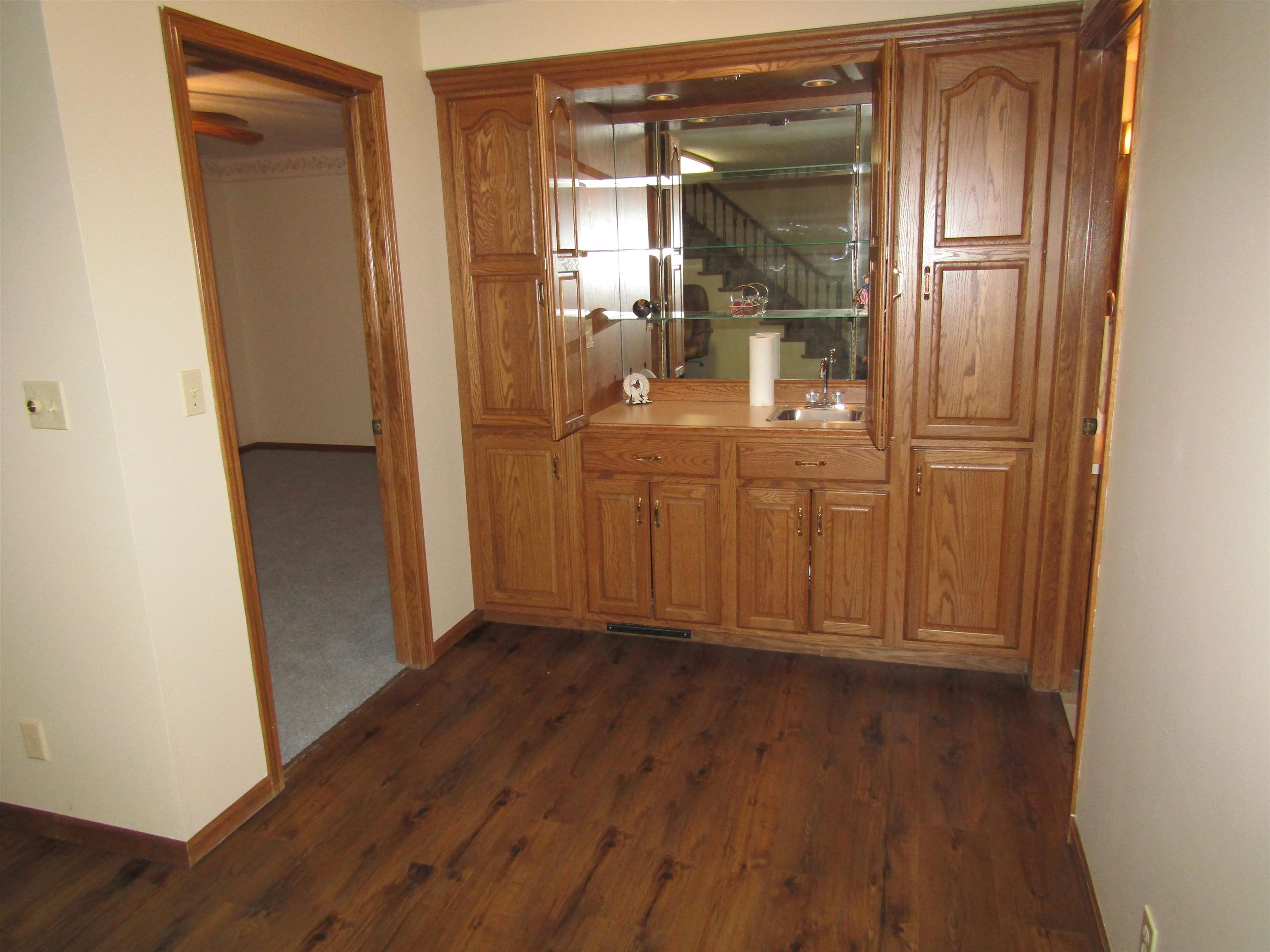 634 Fairdale Rd Property Photo 26