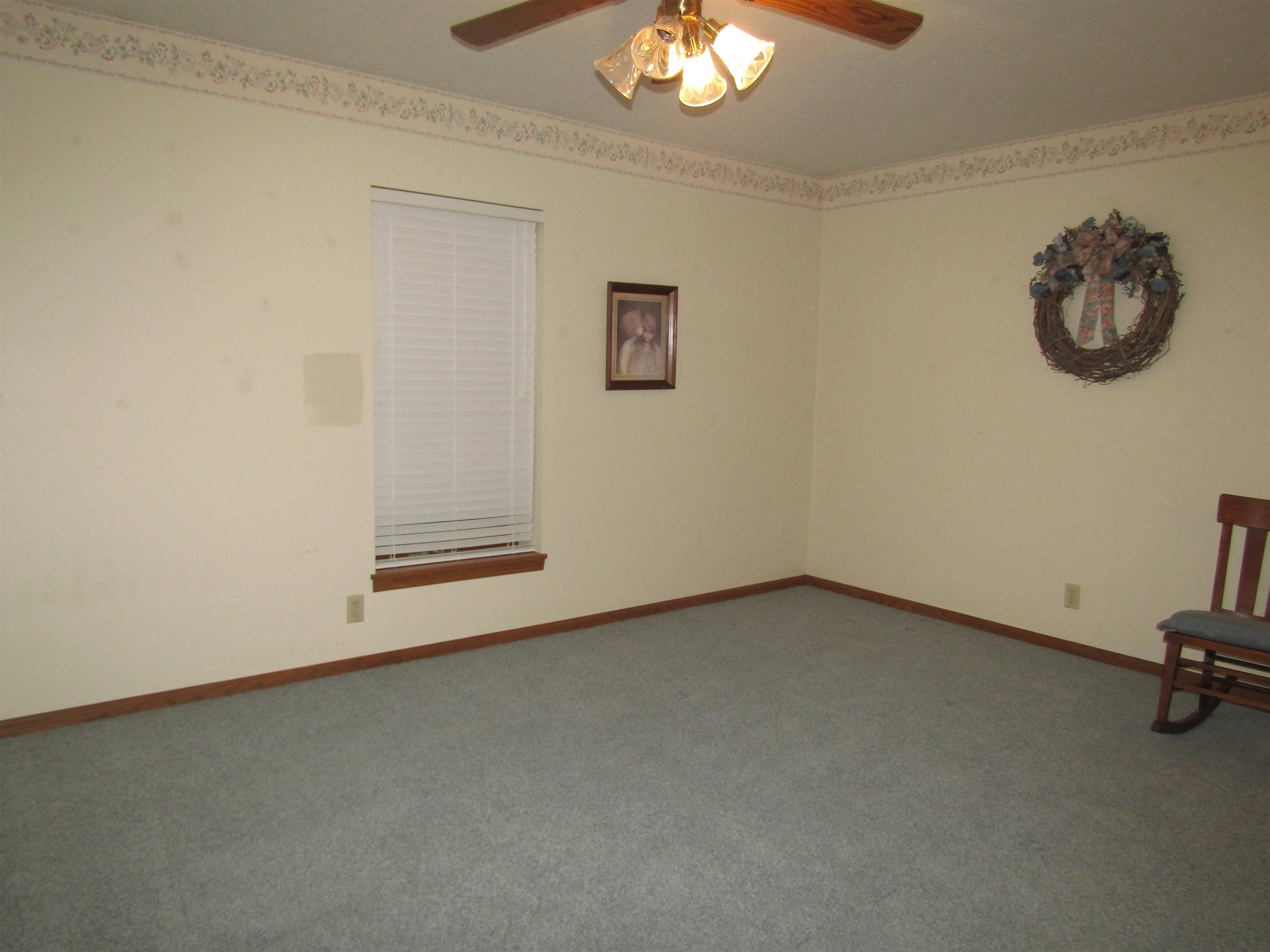 634 Fairdale Rd Property Photo 28