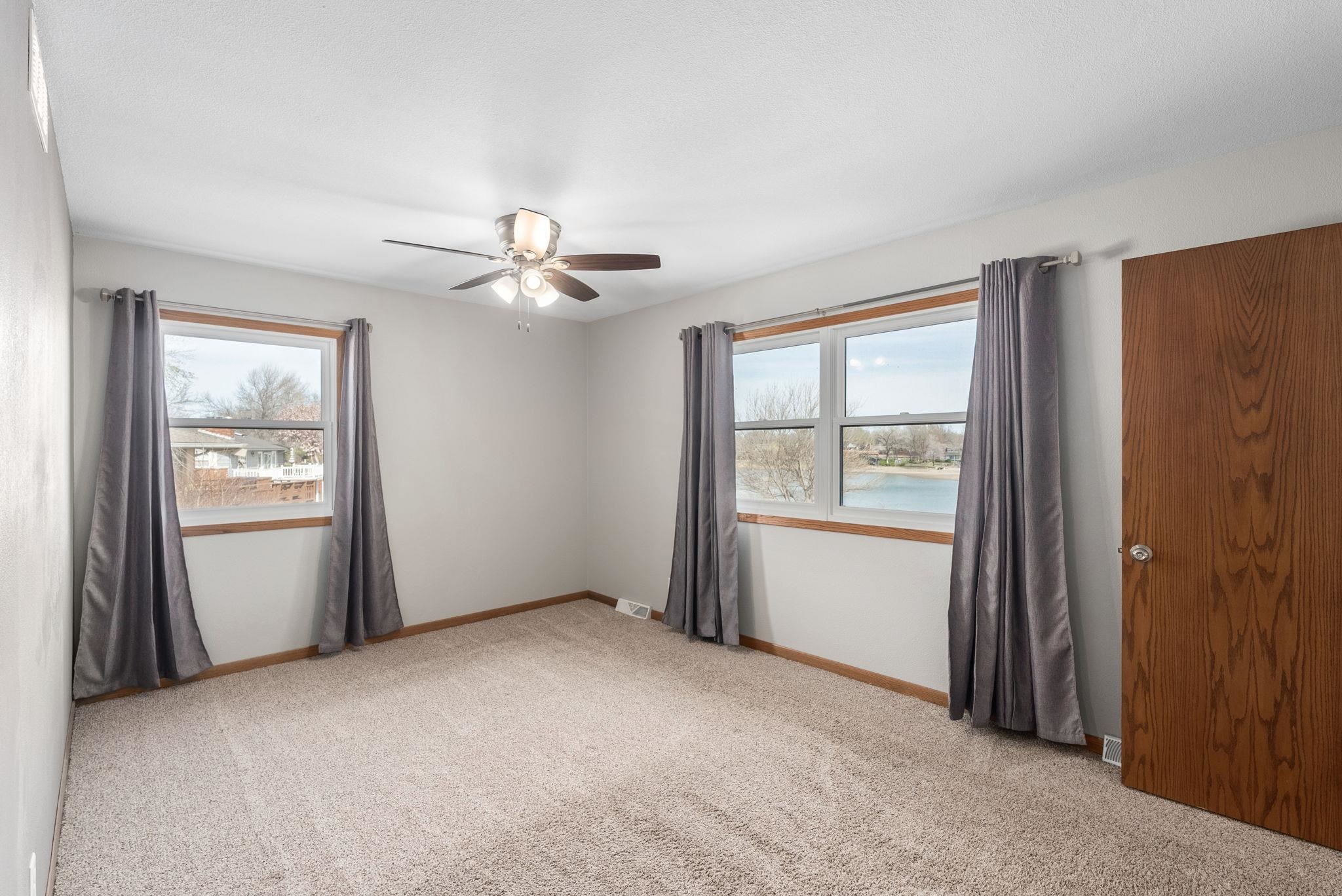 16 S Lakeview Dr Property Photo 16