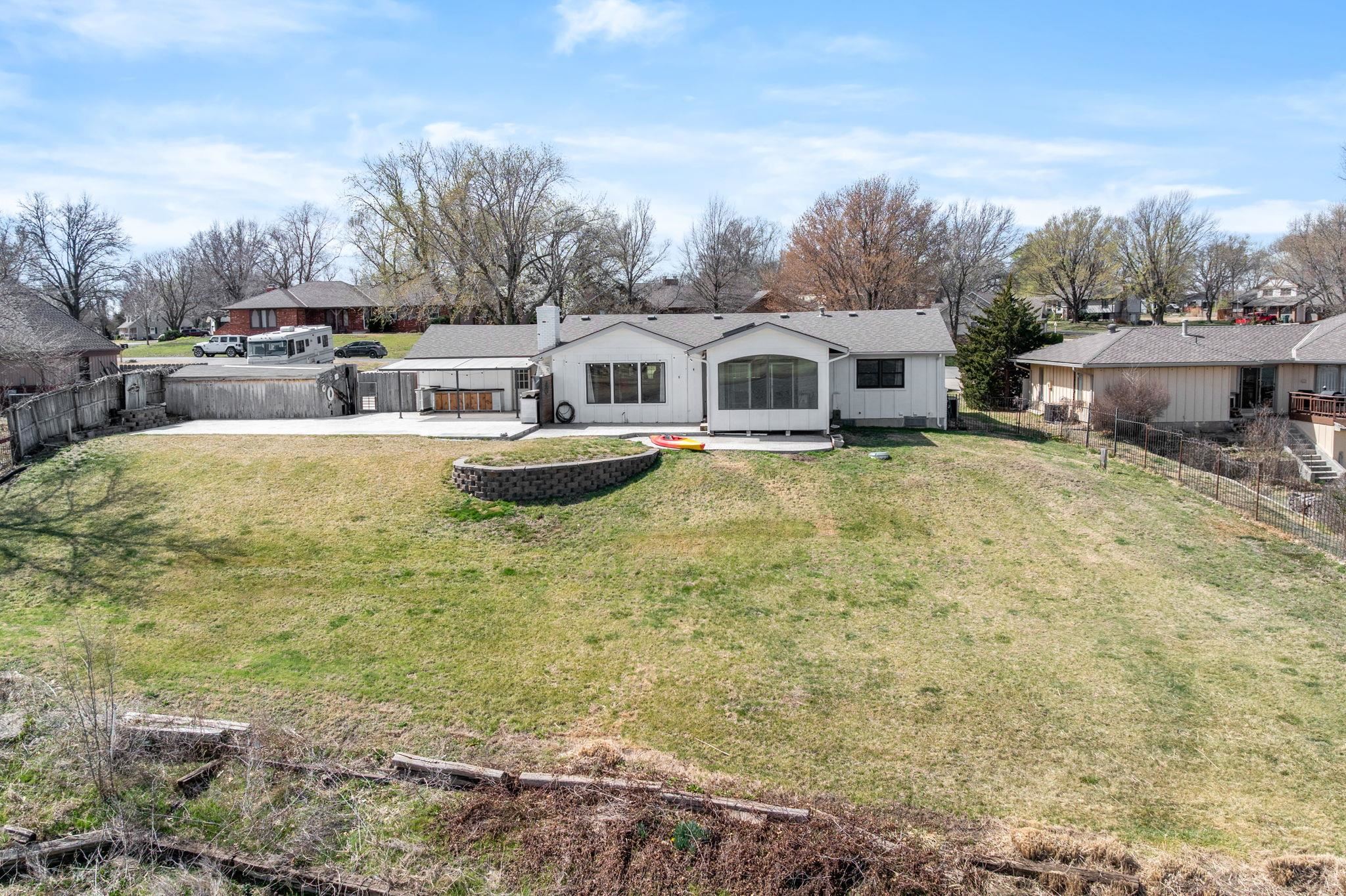 16 S Lakeview Dr Property Photo 27