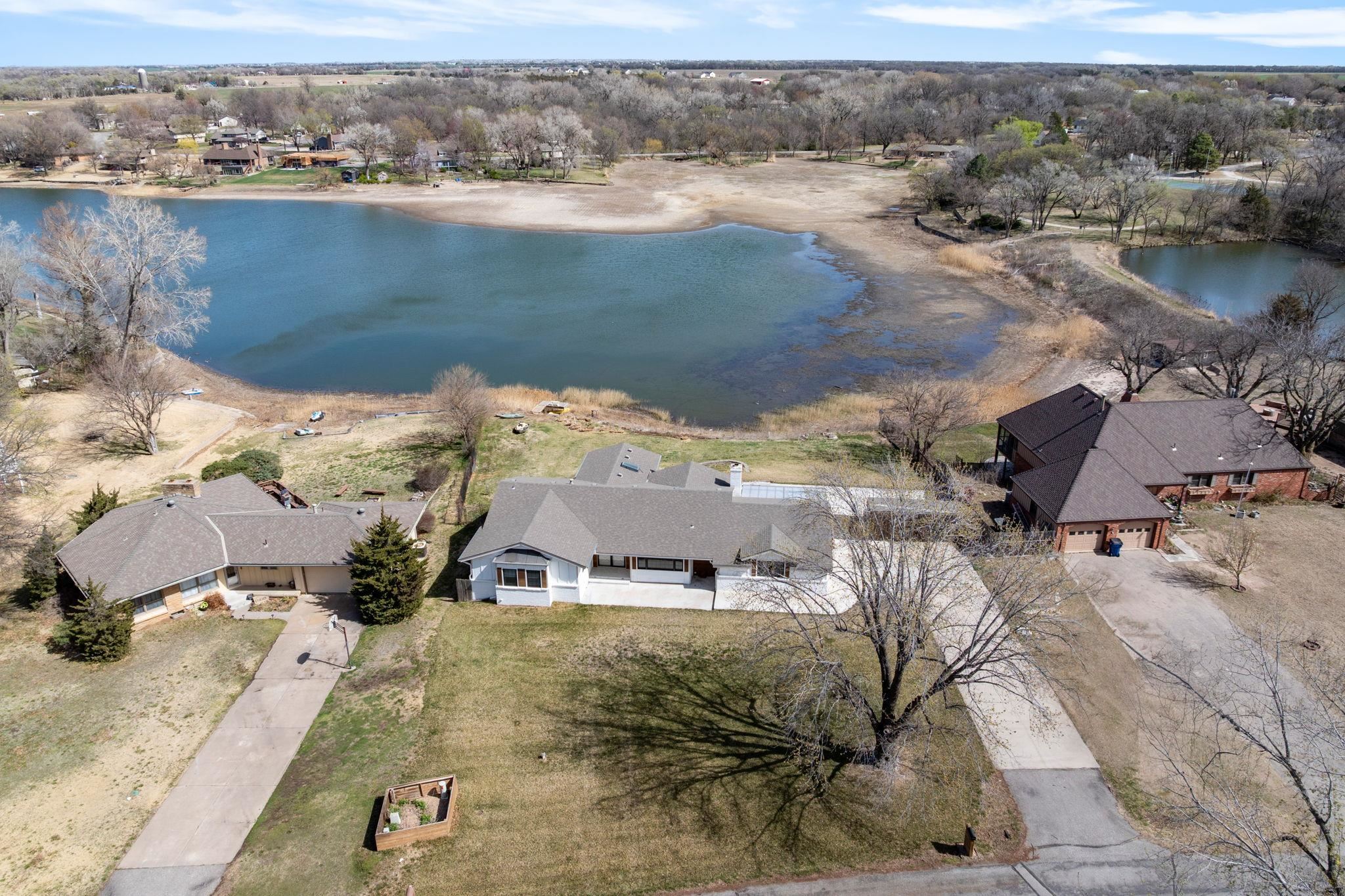 16 S Lakeview Dr Property Photo 35