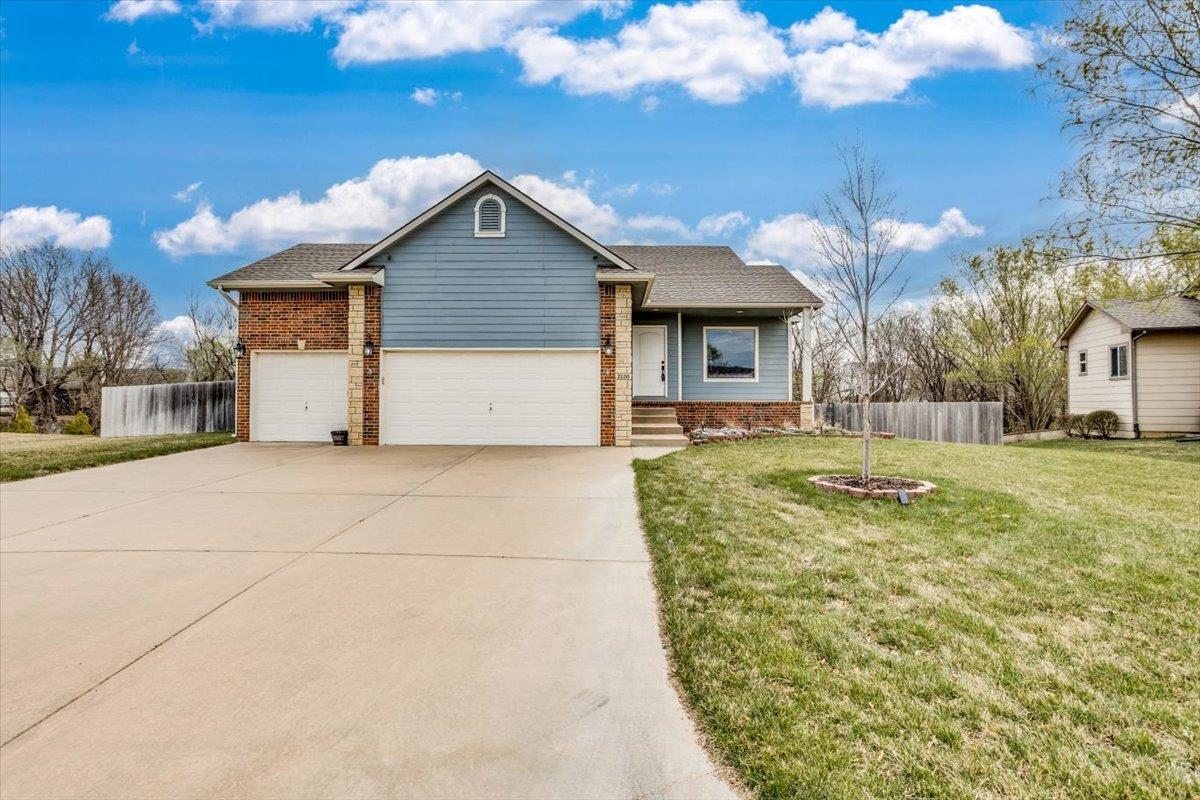 2136 E Brookstone St Property Photo