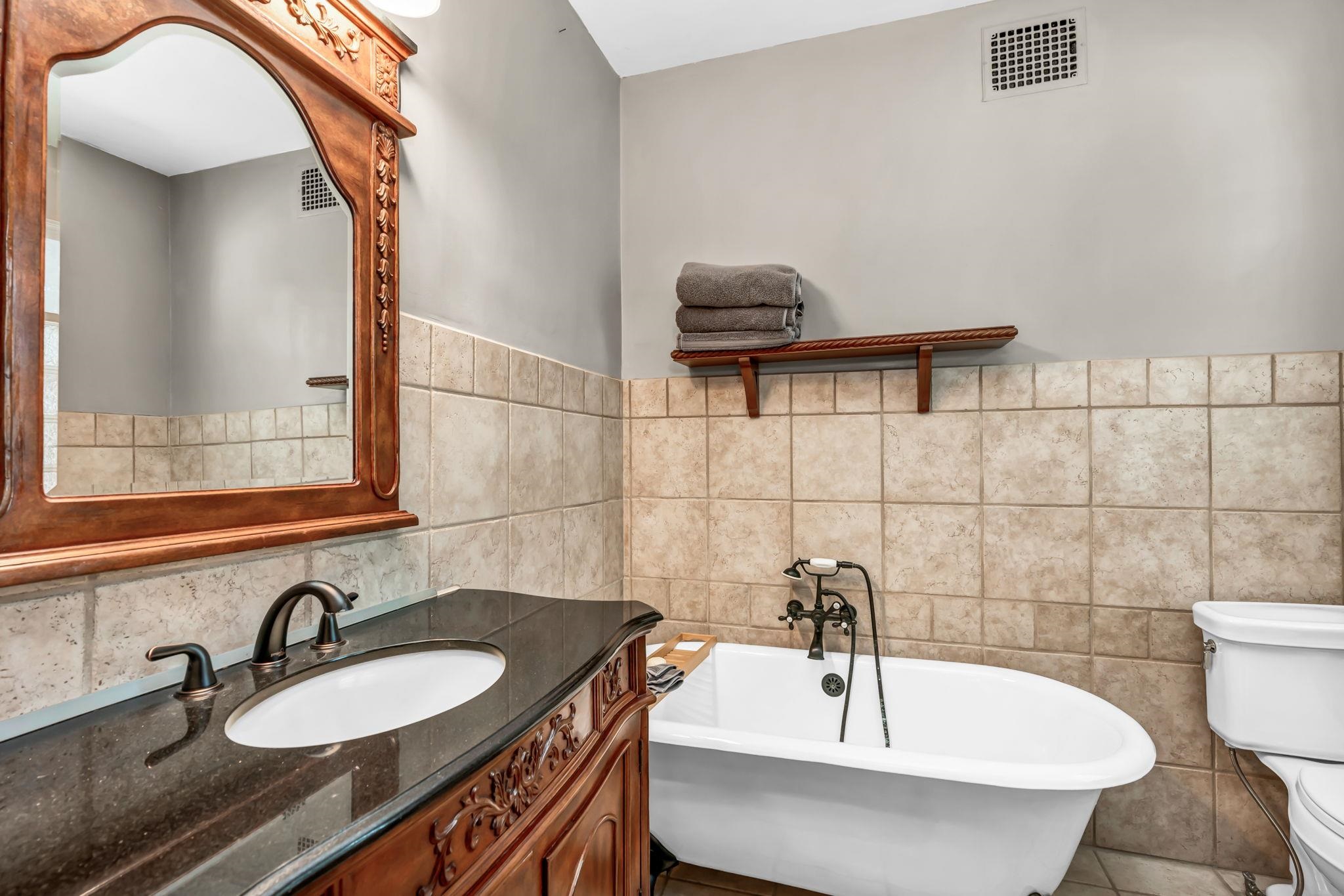673 S Santa Fe Ave Property Photo 20