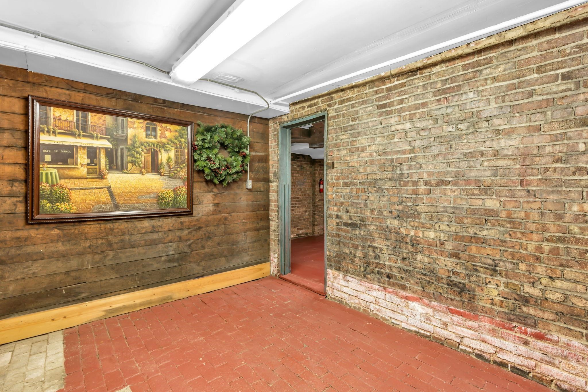 673 S Santa Fe Ave Property Photo 24