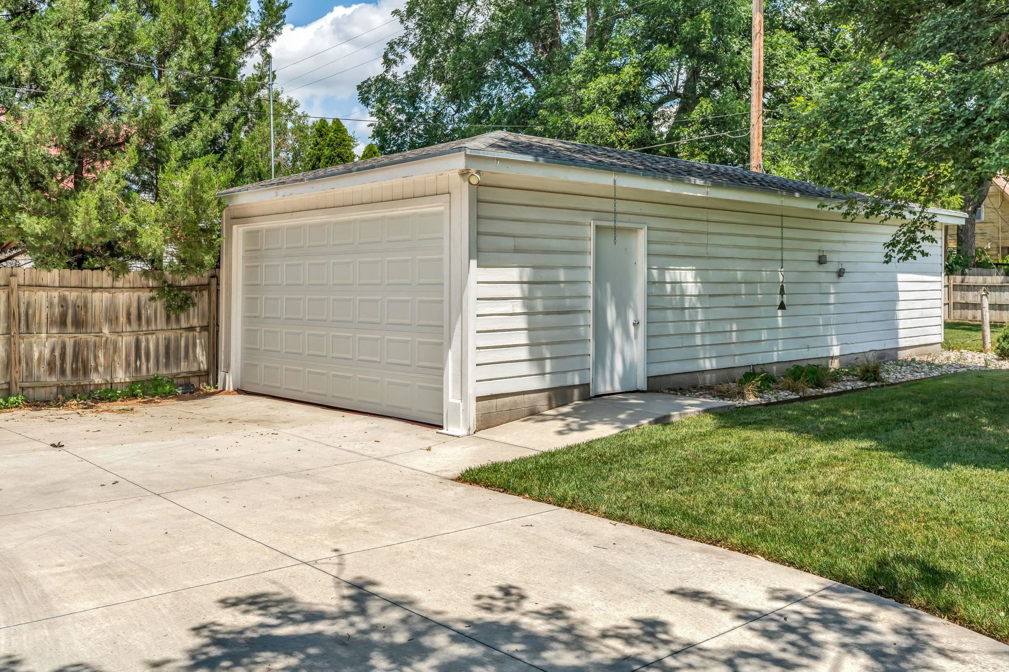 673 S Santa Fe Ave Property Photo 28