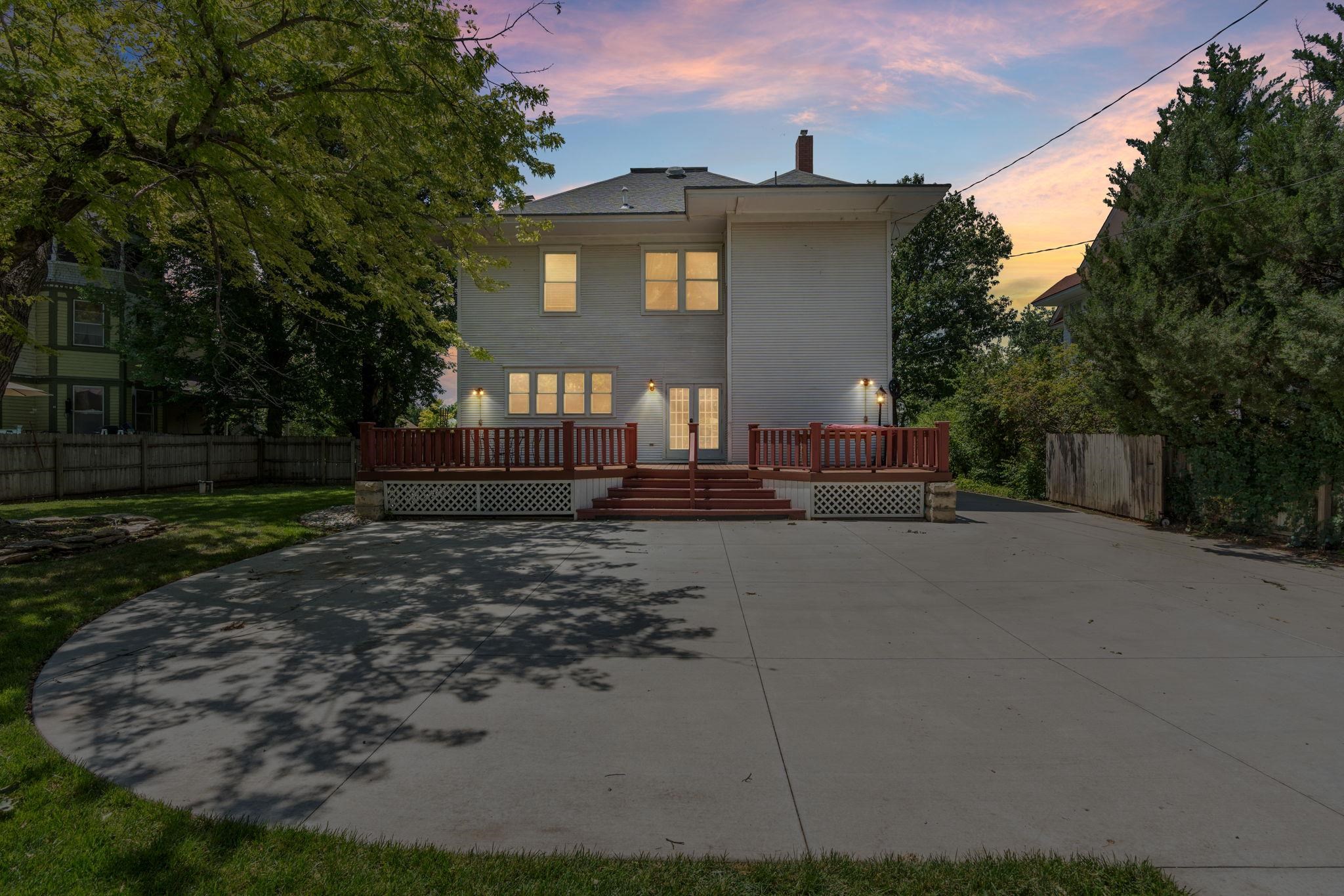 673 S Santa Fe Ave Property Photo 35