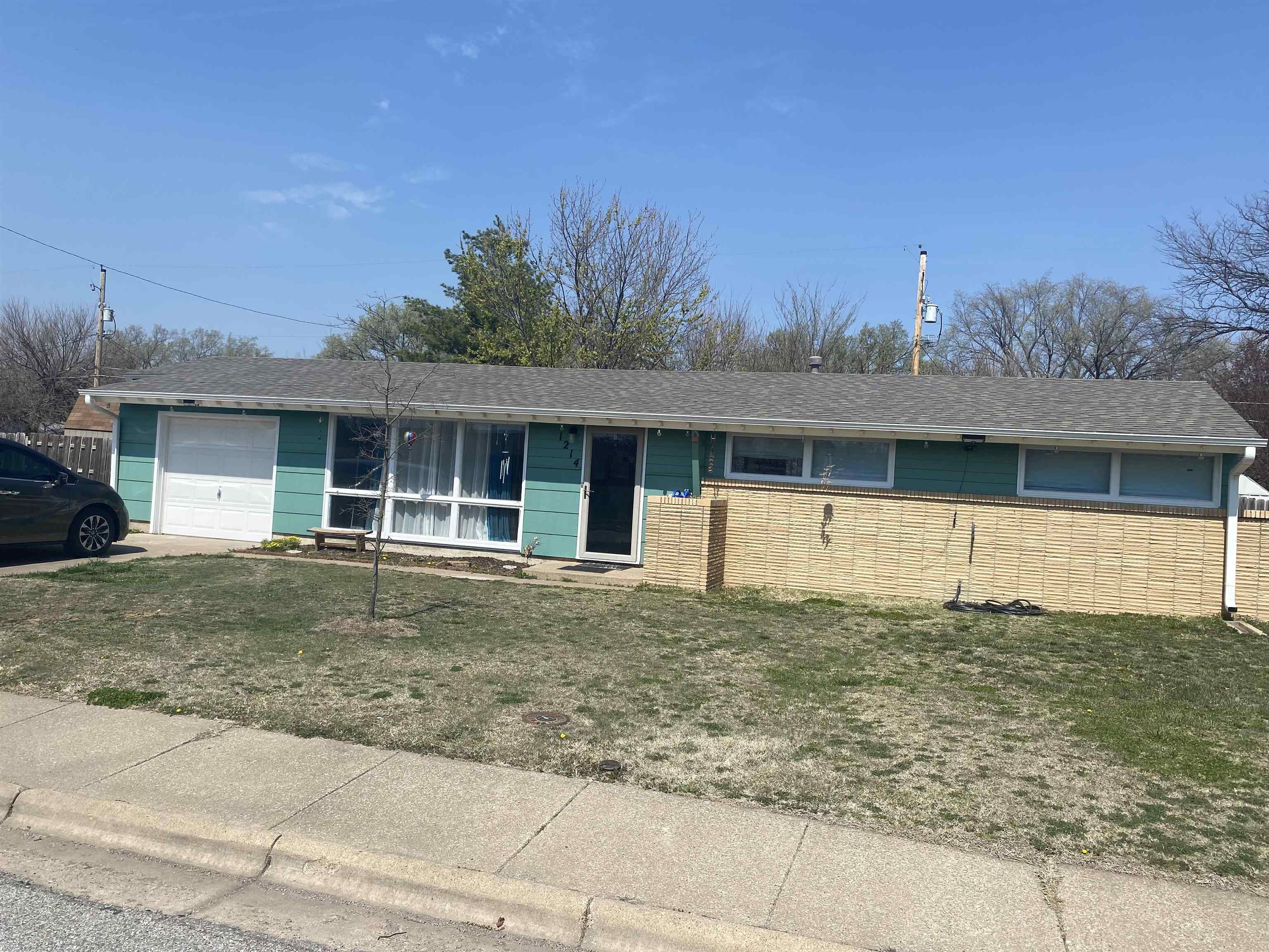 1214 Fairway Ave Property Photo
