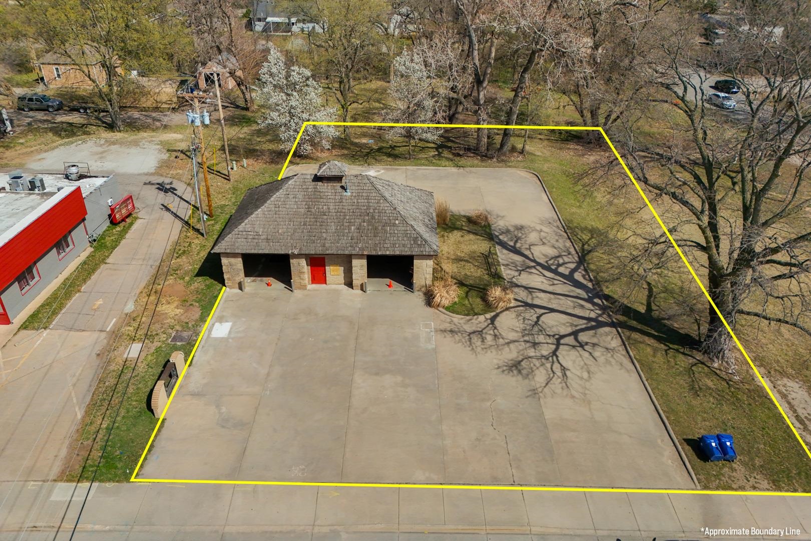 67110 Real Estate Listings Main Image