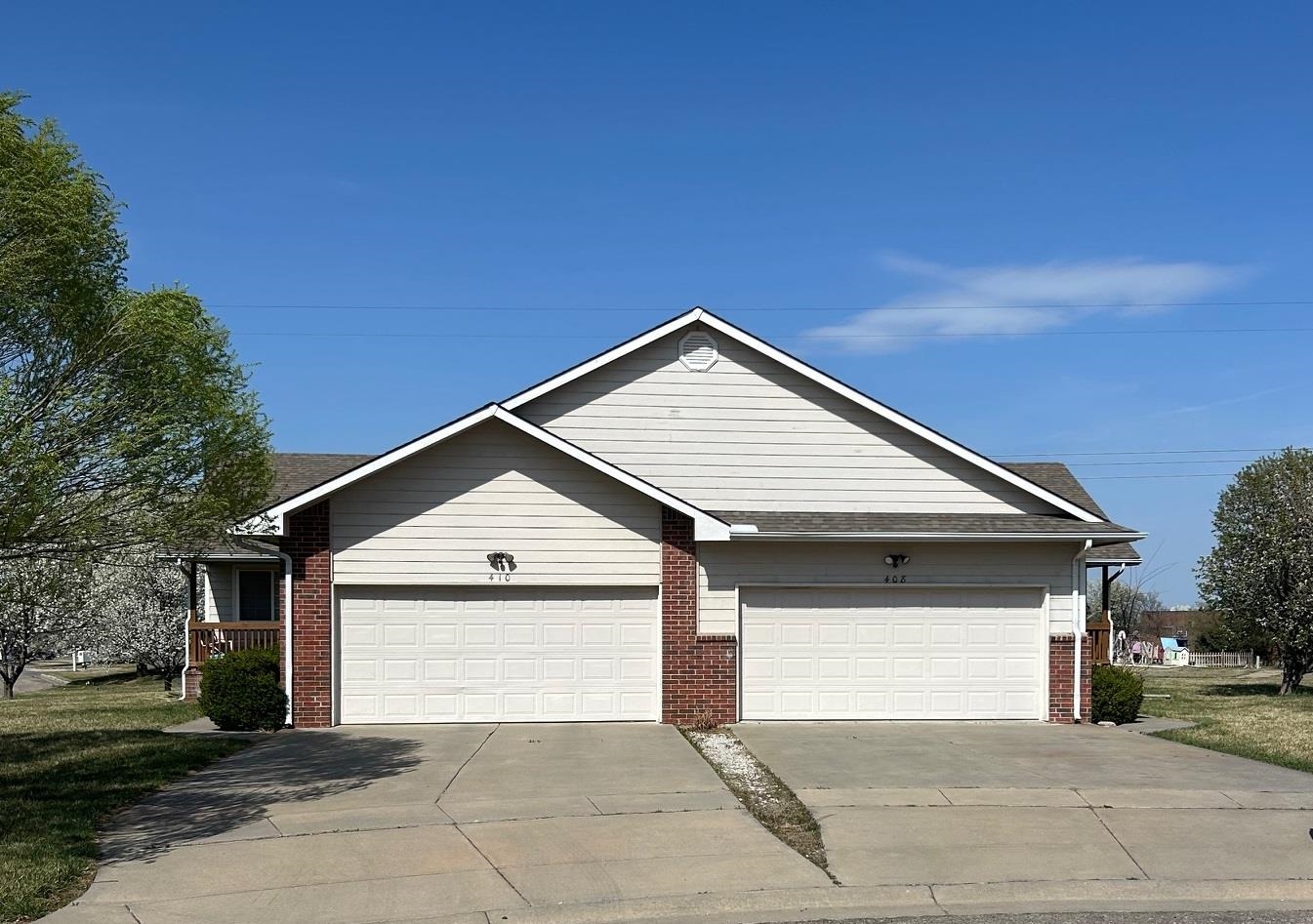 Picture of 408 W Gamm Ct