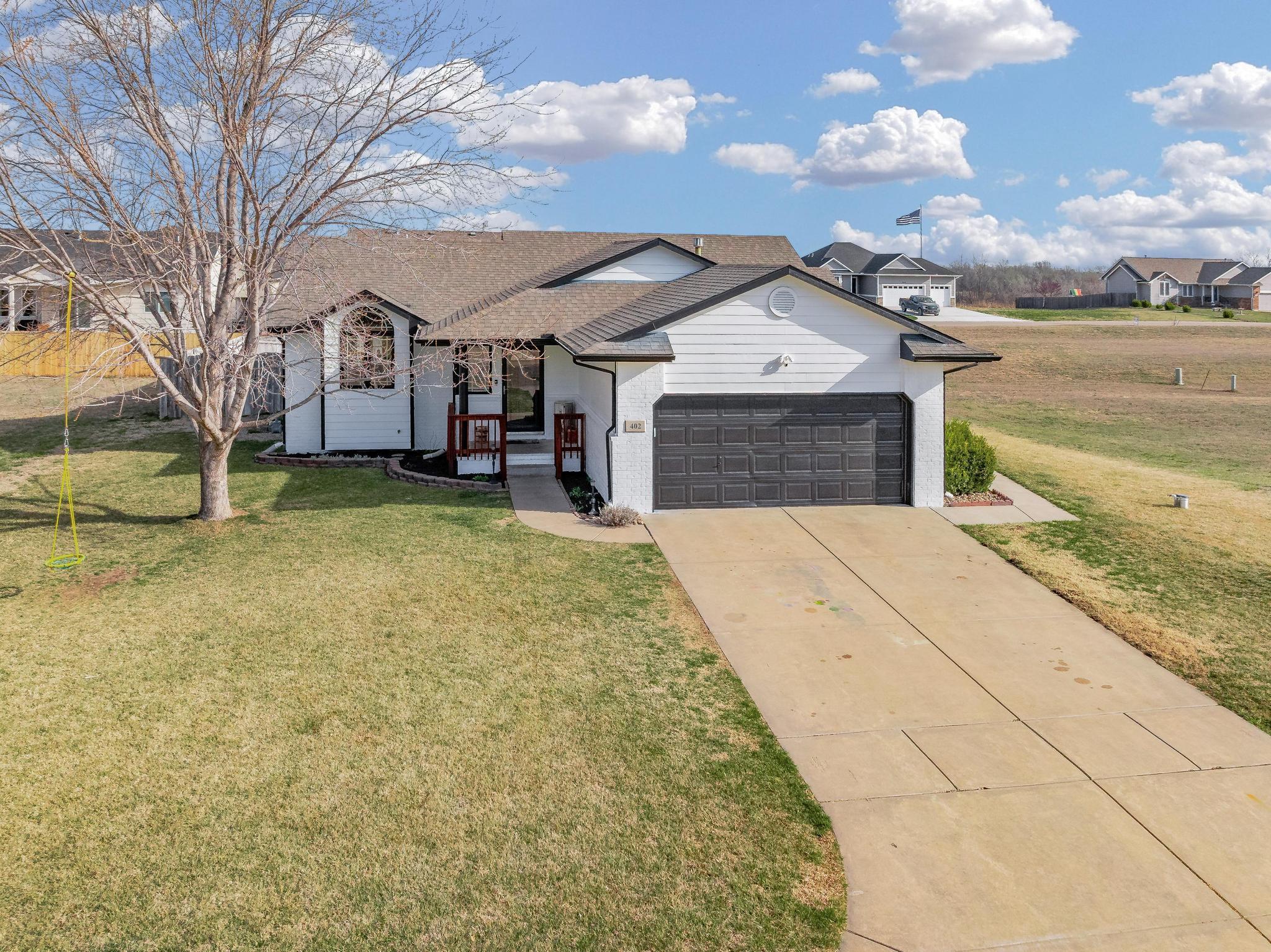 67016 Real Estate Listings Main Image