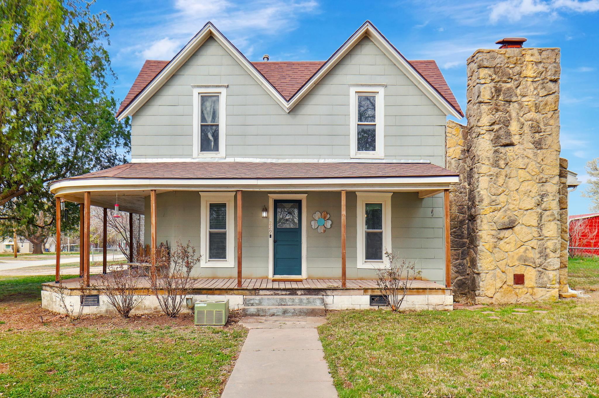 229 S Frederick Property Photo