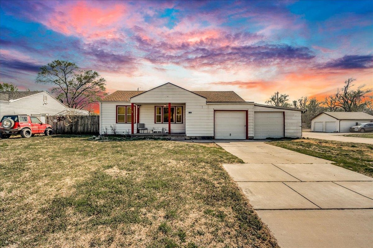 1503 E Georgia St Property Photo