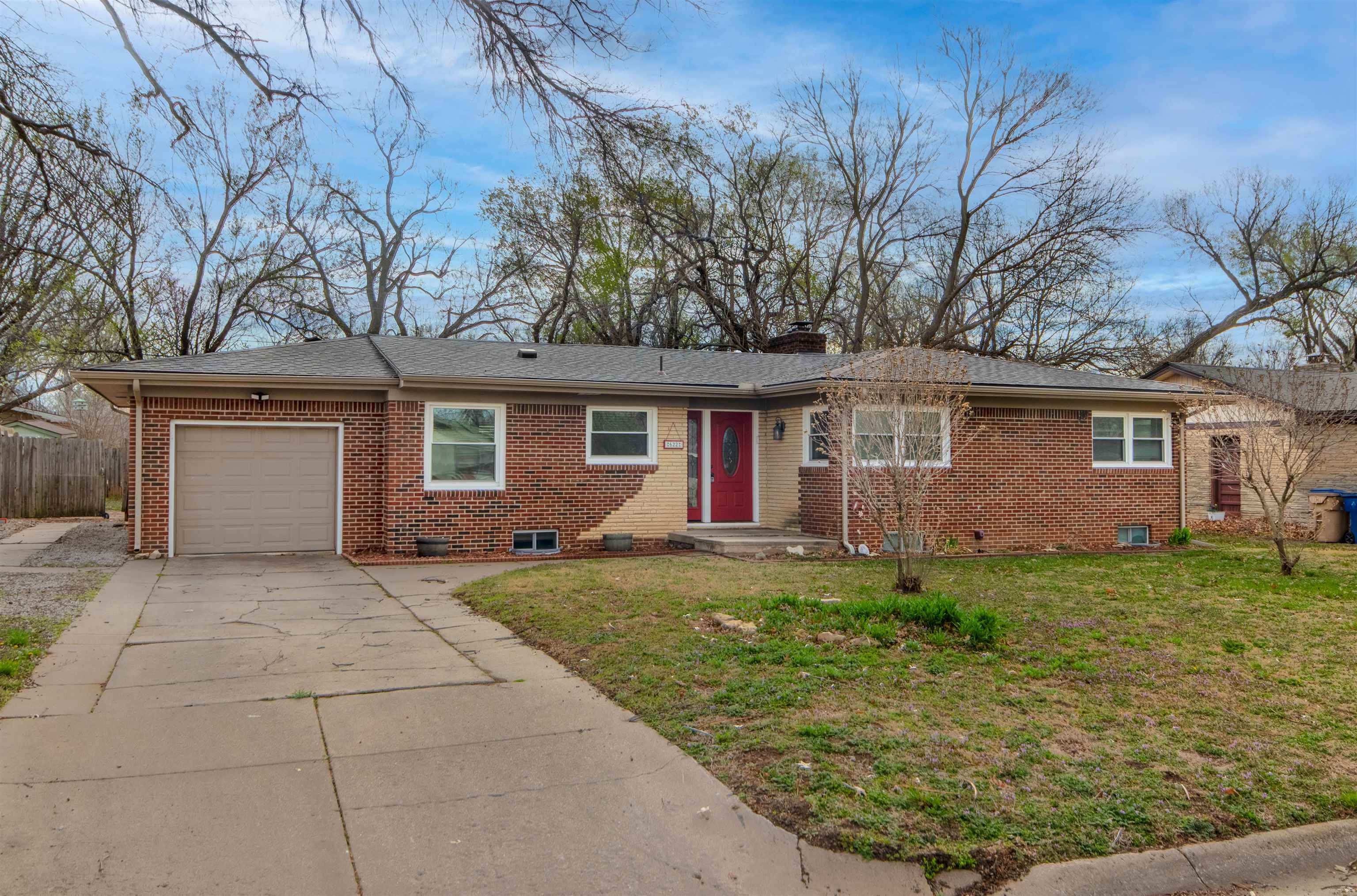 622 S Riverview Ave Property Photo