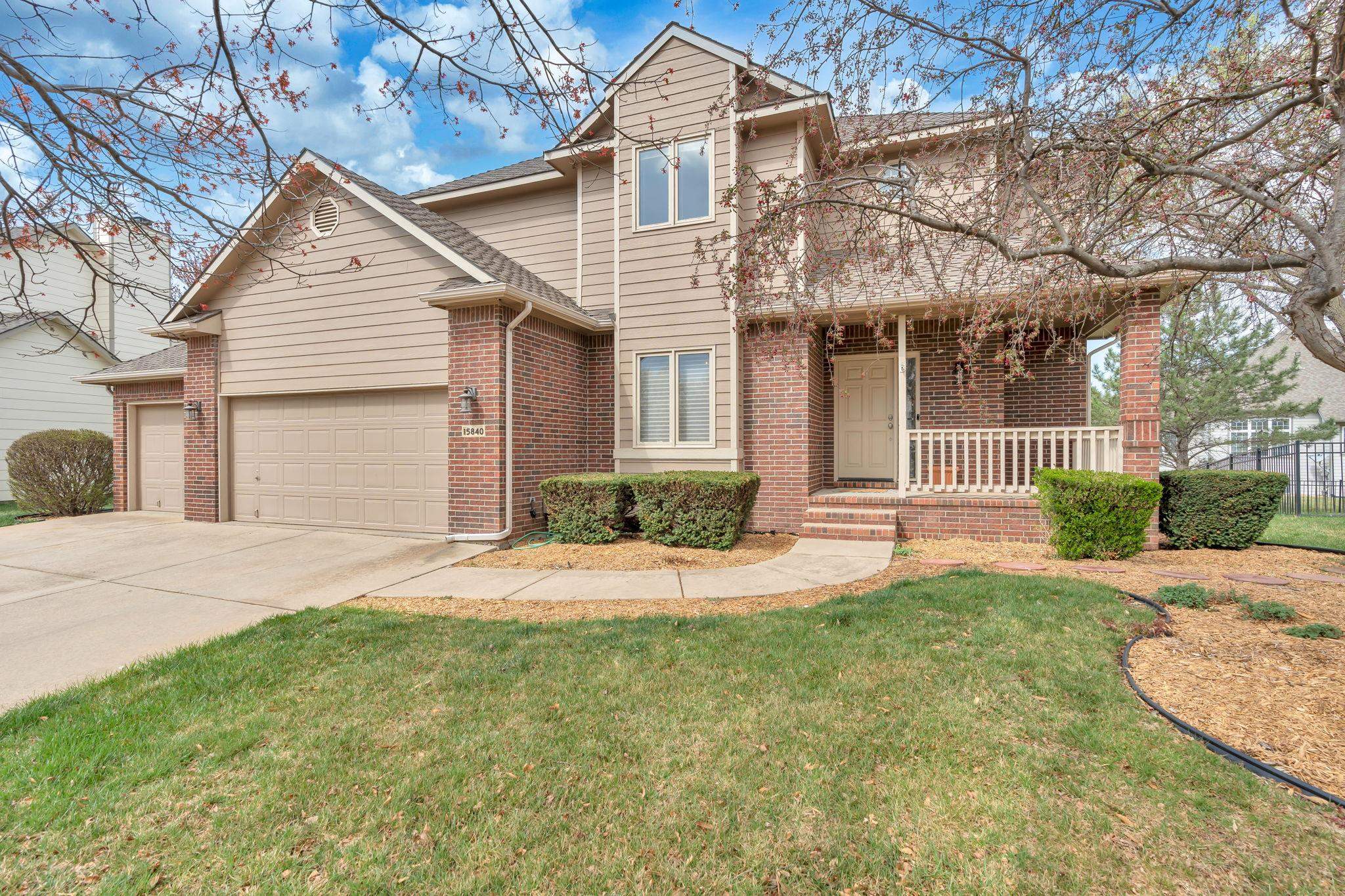 15840 E Limerick St Property Photo 1