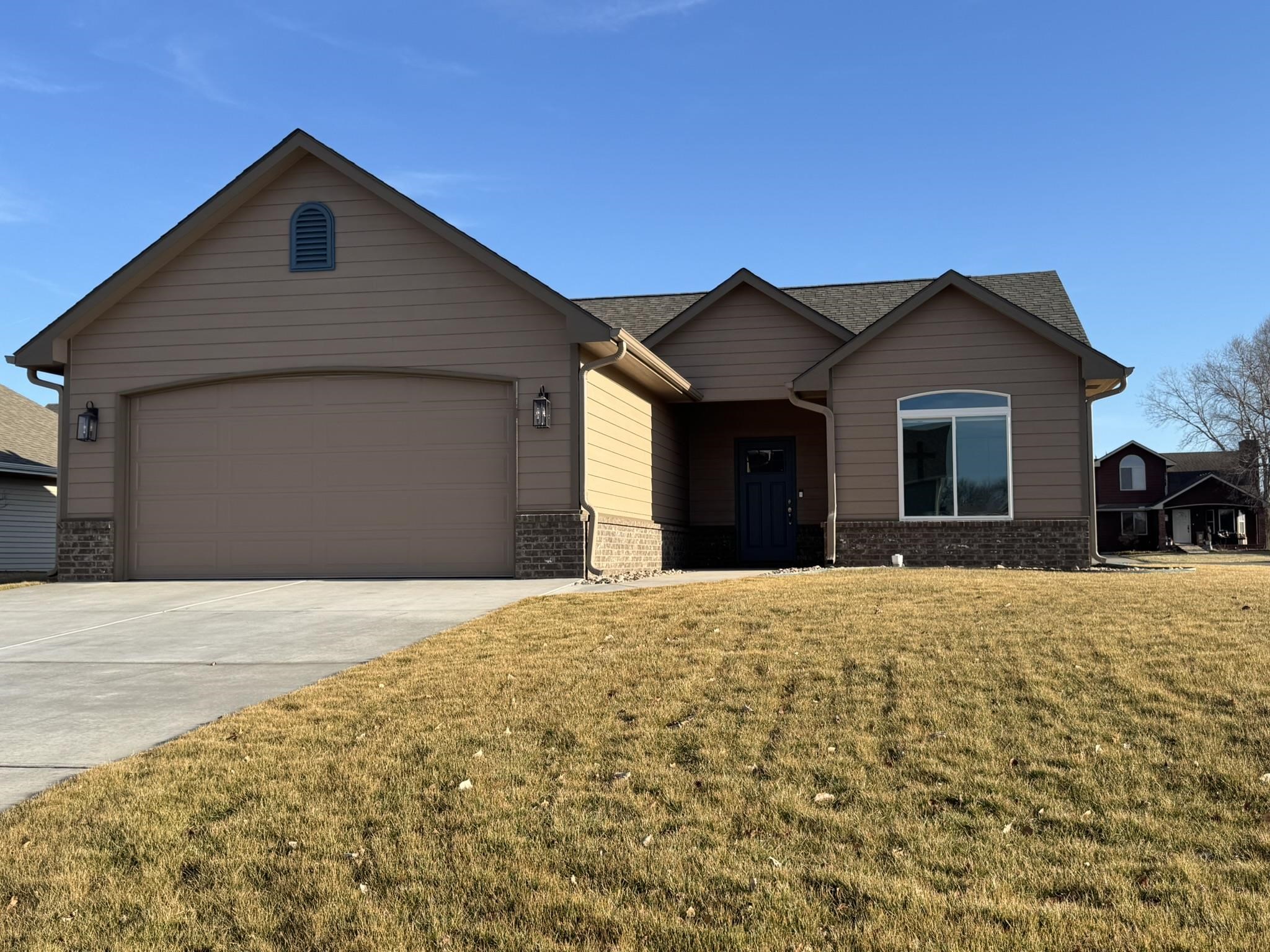4426 Niblick Dr Property Photo 1